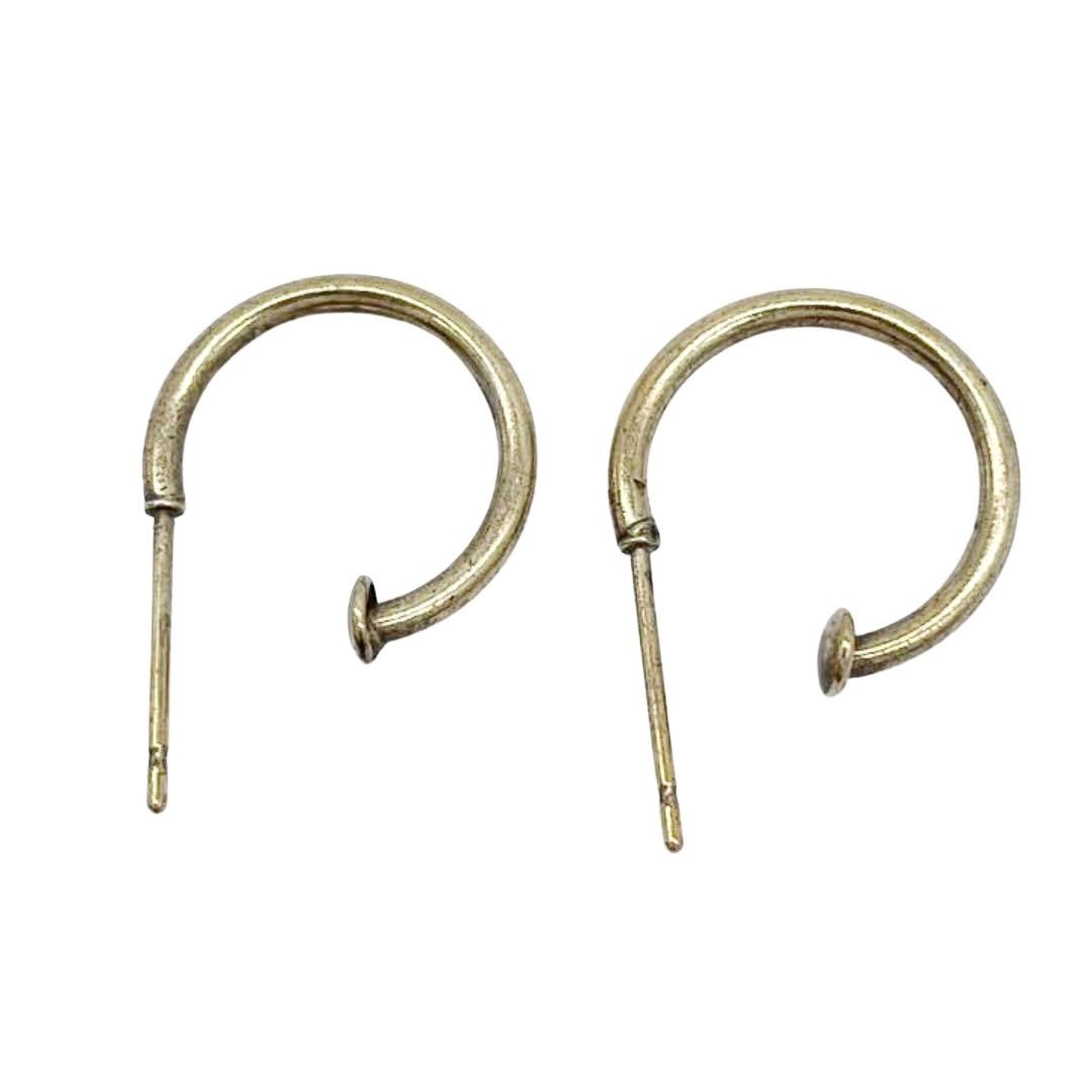 CHANEL シャネル スイングピアス スノーフレーク 雪の結晶 ゴールド ホワイト 01A