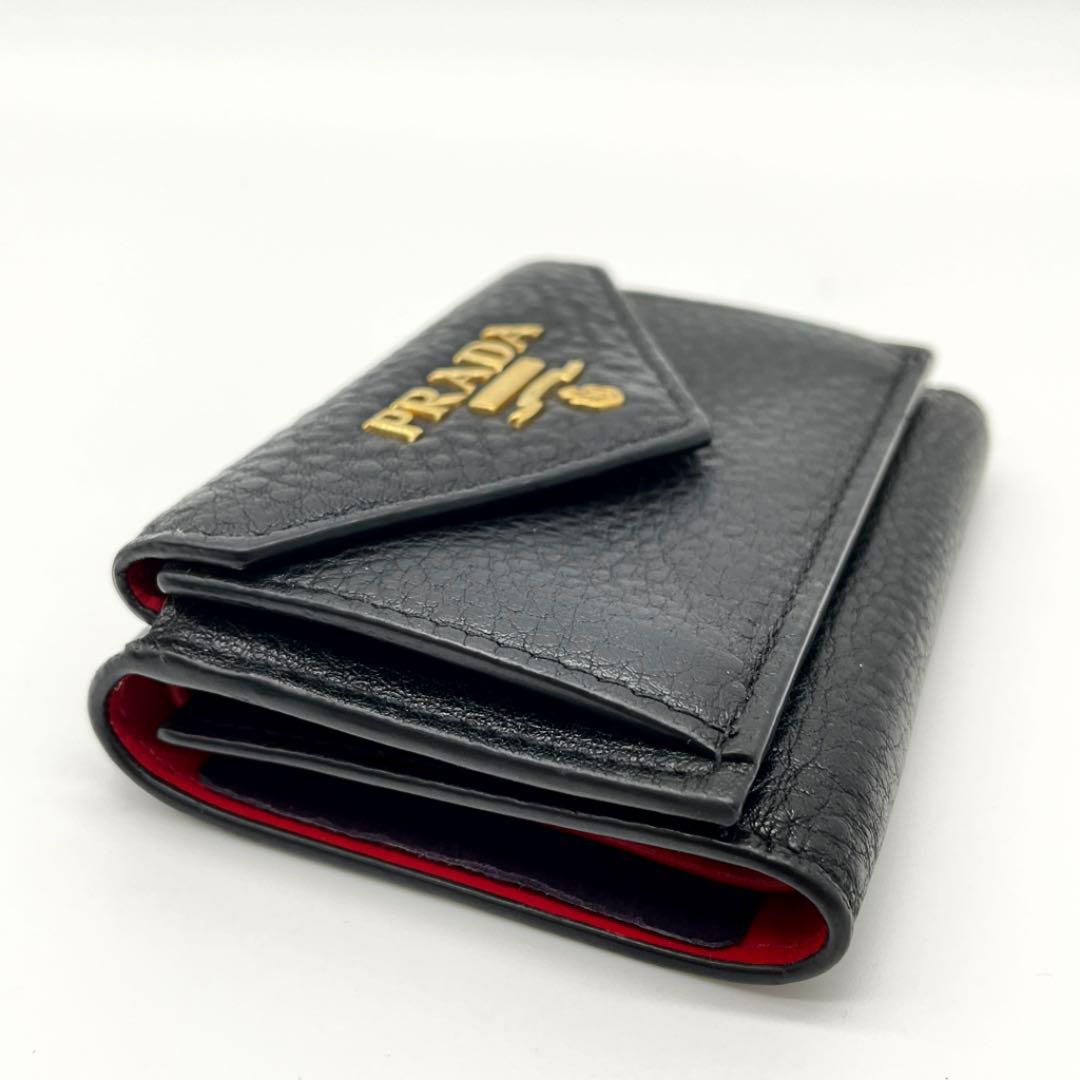 PRADA プラダ 3つ折り コンパクト財布 ミニウォレット レザー ブラック レッド 1MH021