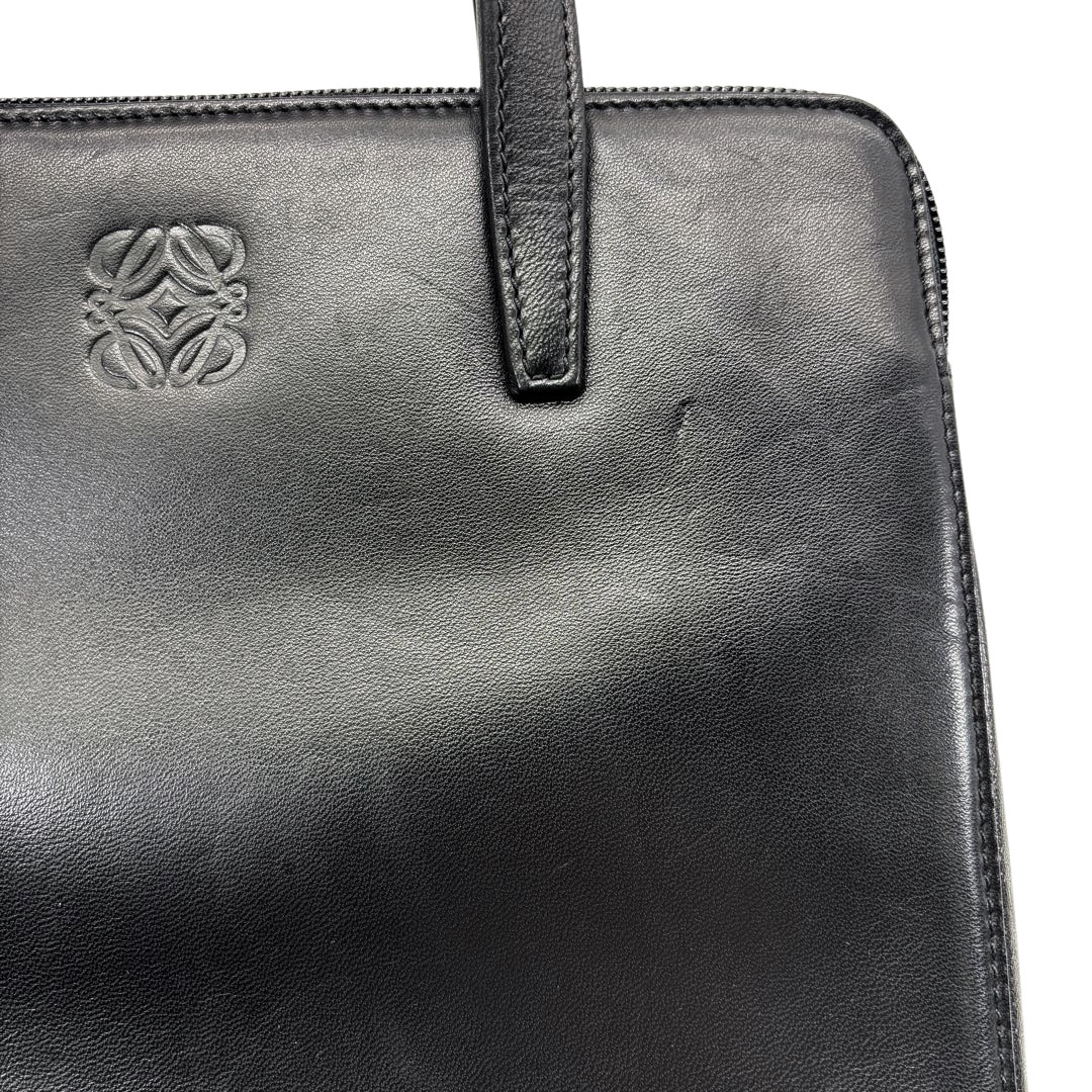 AA978 LOEWE ハンドバッグ レザー アナグラム ゴールド金具 ブラック LOEWE ロエベ ハンドバッグ アナグラム ラムレザー ブラック/ゴールド