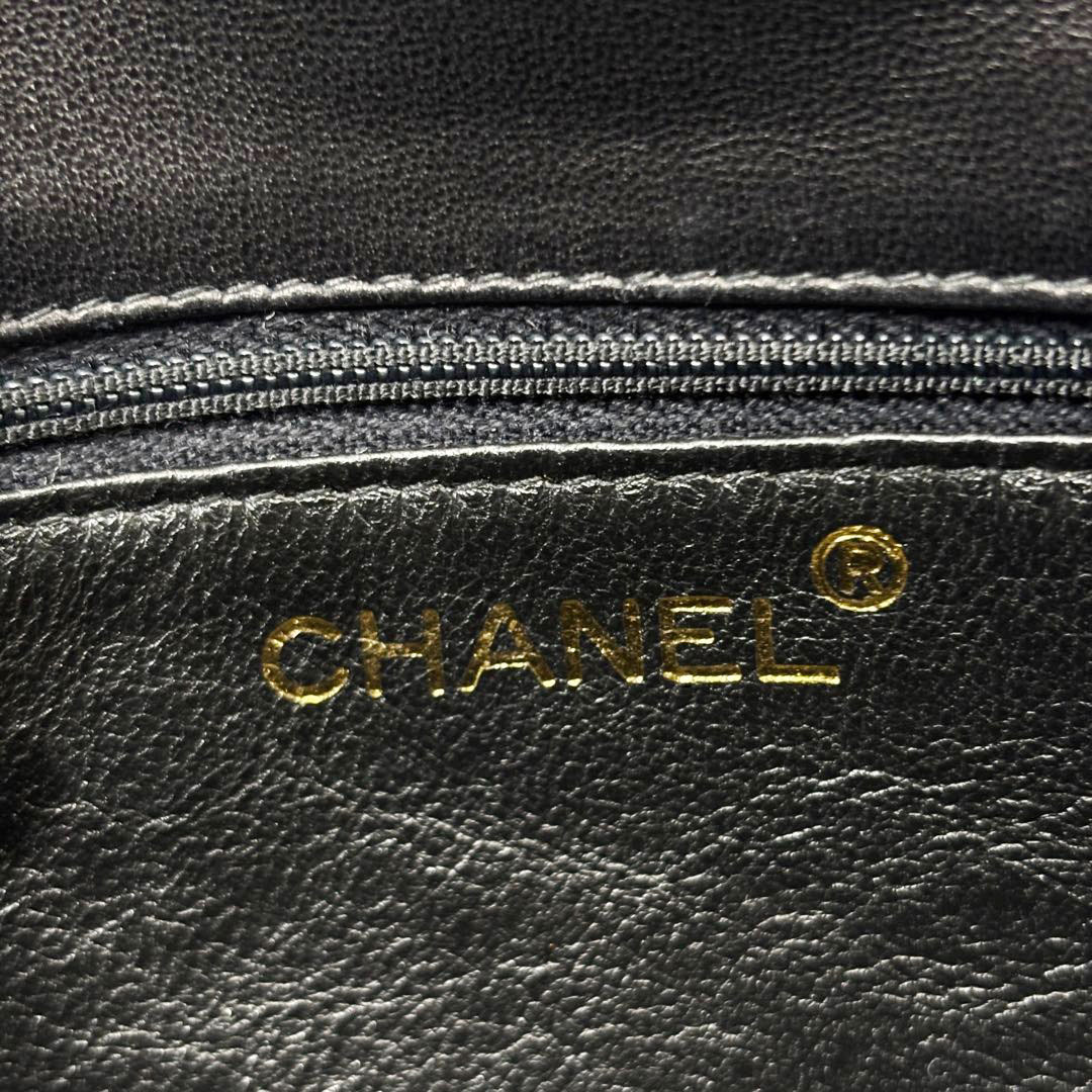 CHANEL シャネル マトラッセ ウエストバッグ ターンロック ラムスキン ブラック/ゴールド金具 3番台