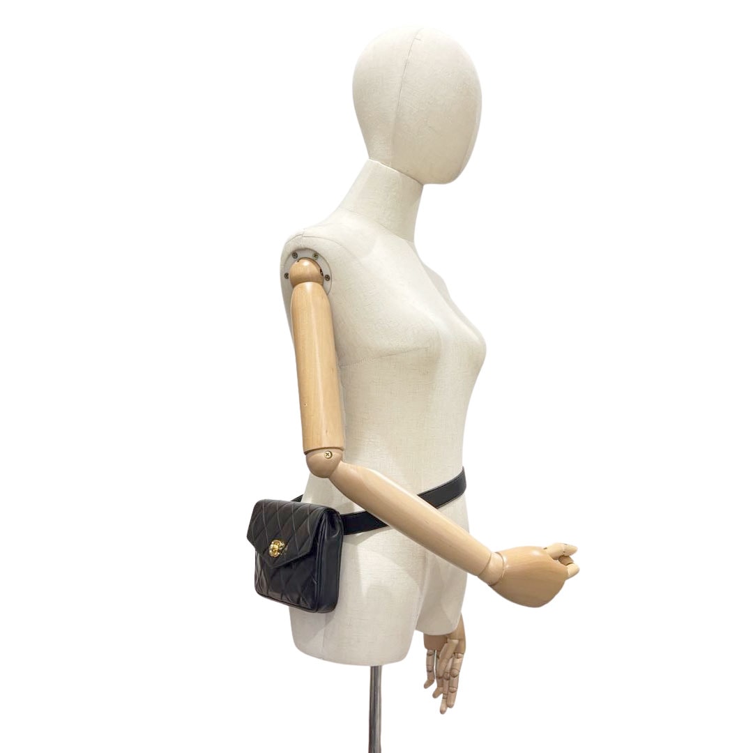 CHANEL シャネル マトラッセ ウエストバッグ ターンロック ラムスキン