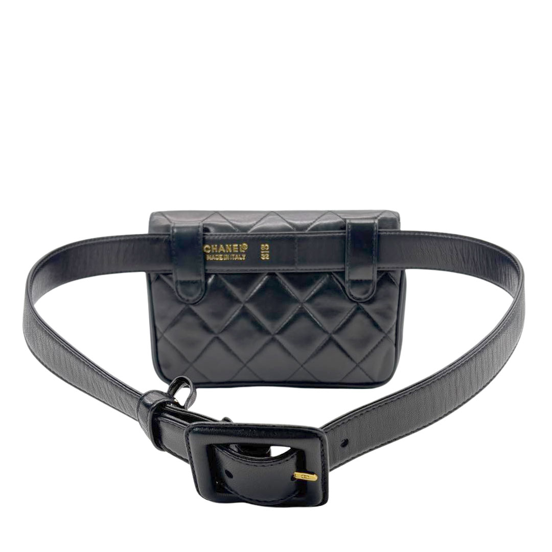 シャネル　マトラッセ ラムスキン　ターンロック　ウエストバッグ　ポーチ CHANEL シャネル マトラッセ ウエストバッグ ターンロック ラムスキン