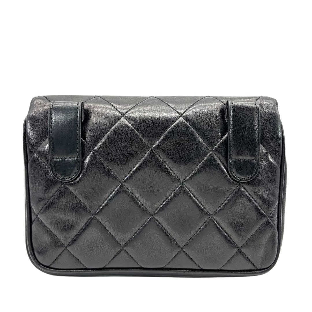 CHANEL シャネル マトラッセ ウエストバッグ ターンロック ラムスキン