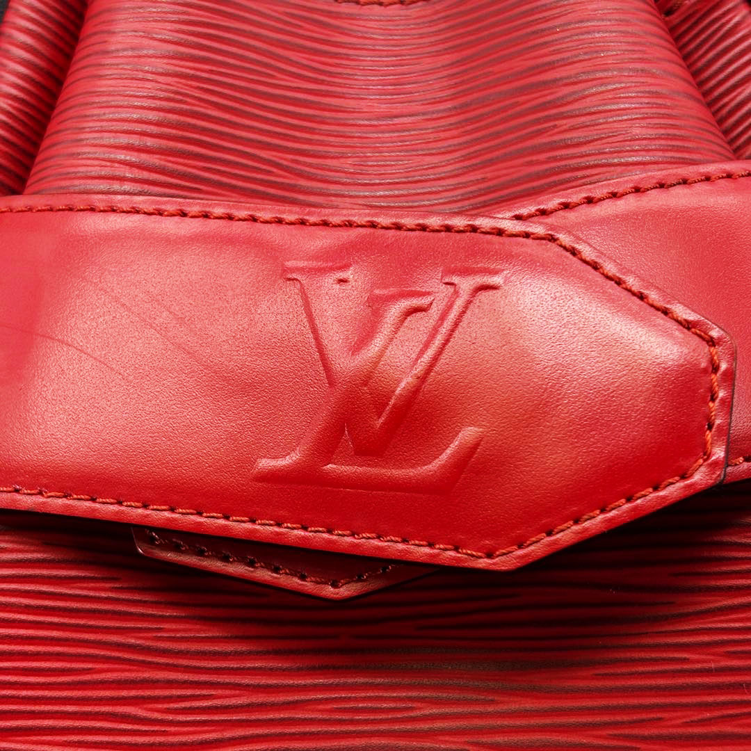 LOUIS VUITTON ルイヴィトン ショルダーバッグ サックデポールPM エピレザー カスティリアンレッド M80207