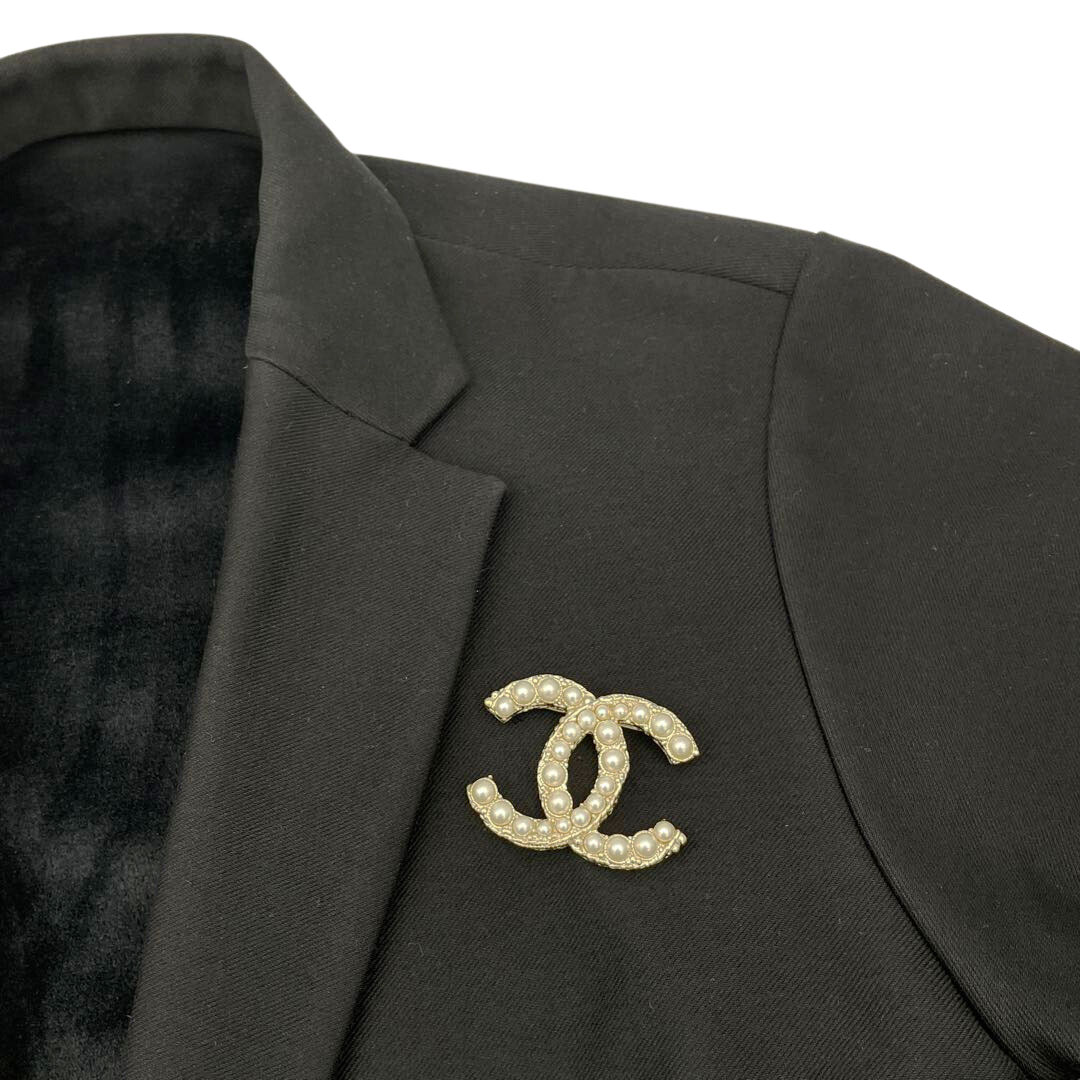 CHANEL シャネル ブローチ ココマーク フェイクパール シャンパンゴールド A13C