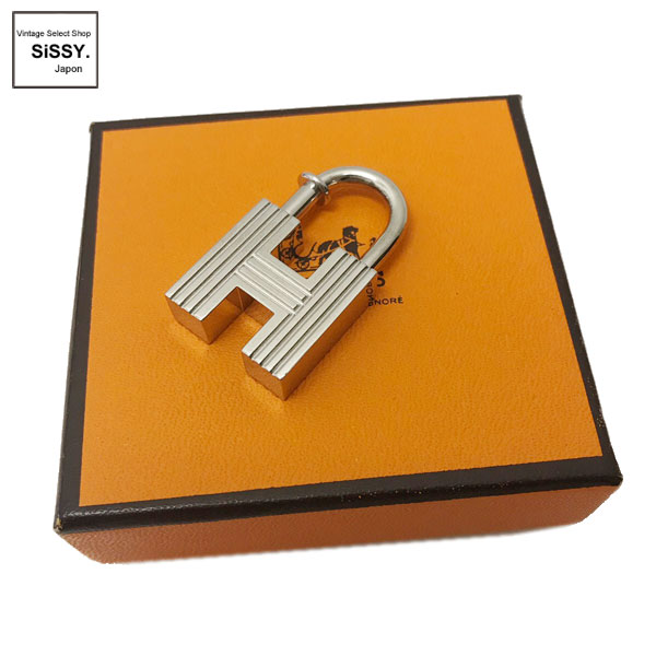 値引きHERMES　2000年限定　カデナチャーム 値引きHERMES 2000年限定 カデナチャーム