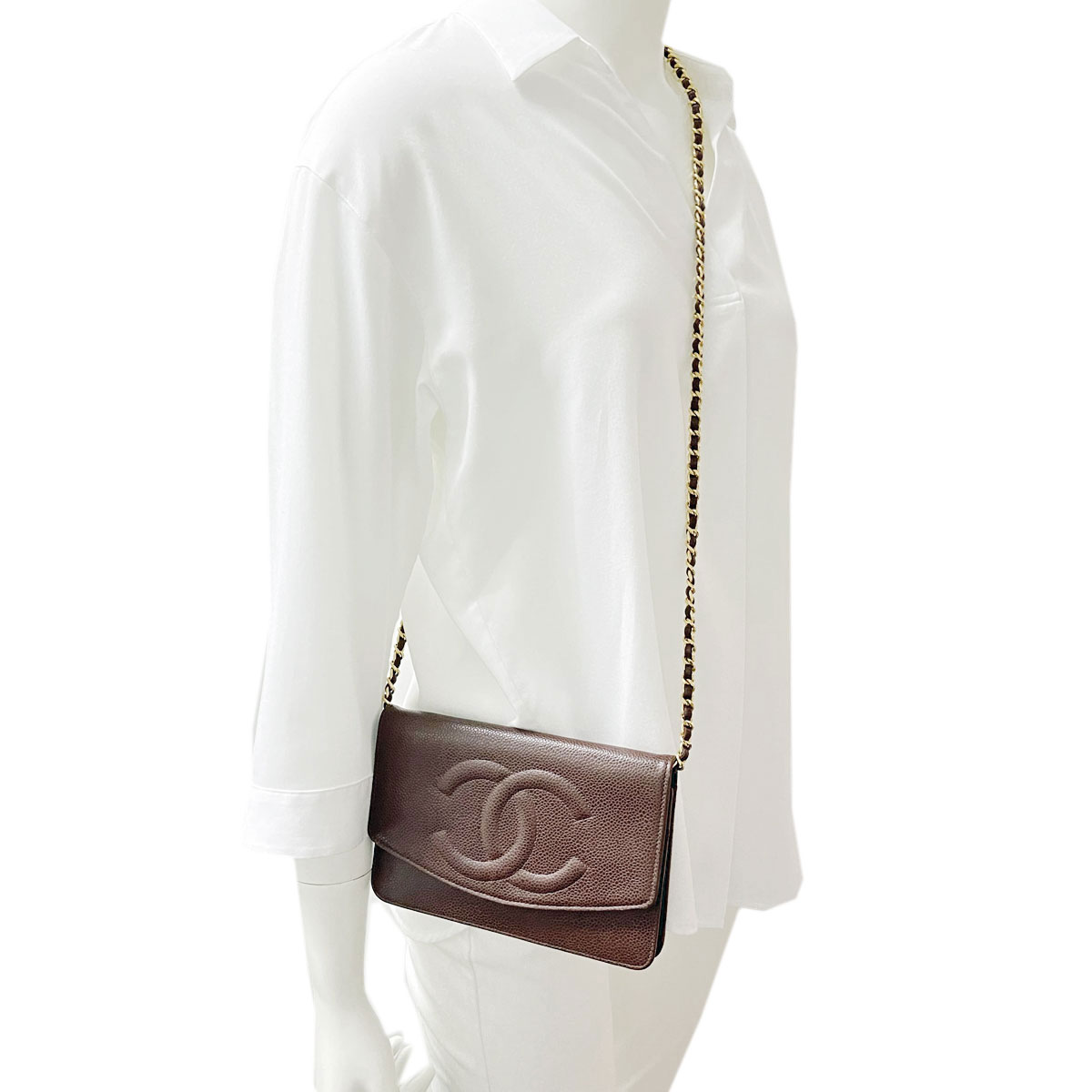 CHANEL シャネル　ヴィンテージ 　ウォレット □シャネル□ シャネル チェーンウォレット キャビアスキン