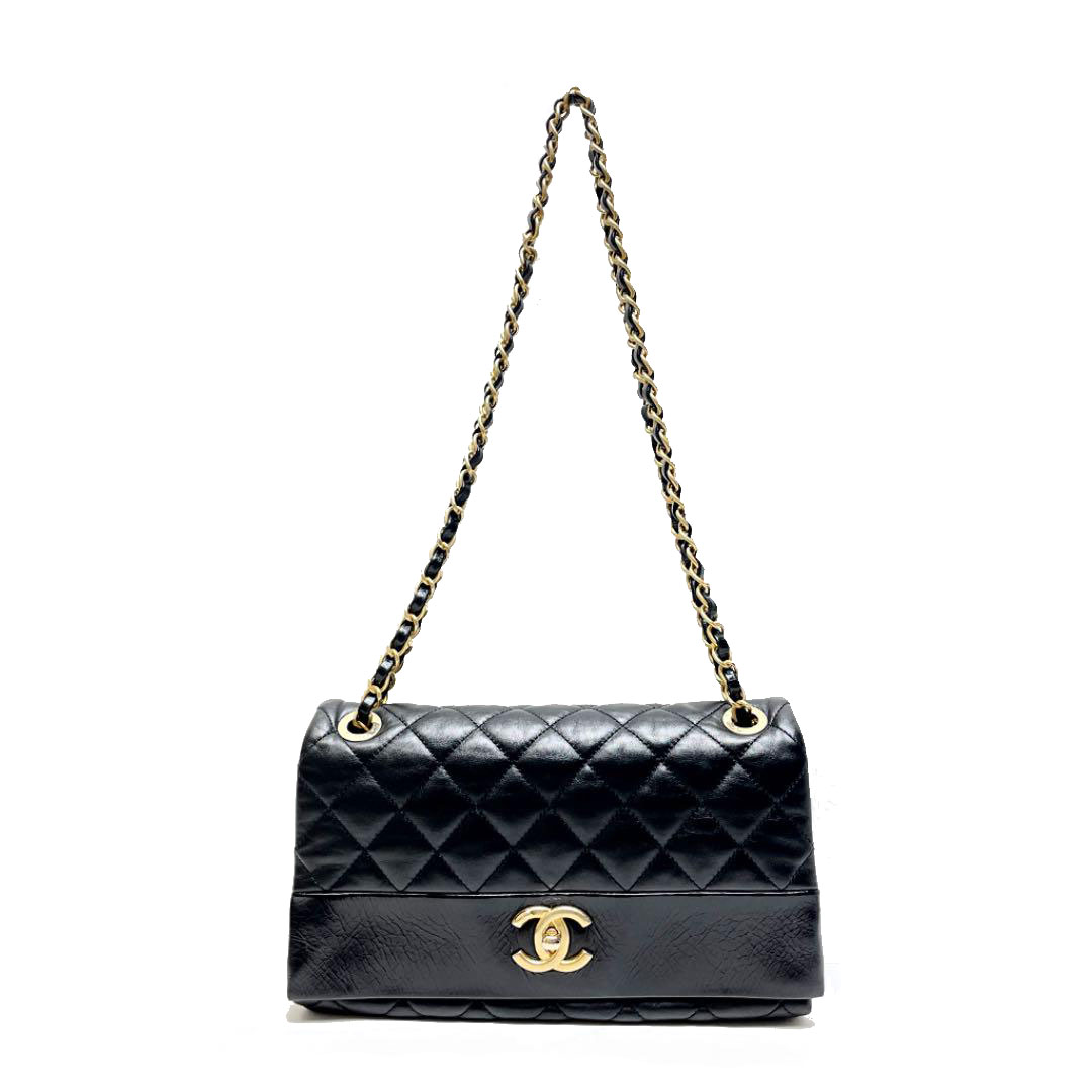 CHANEL シャネル マトラッセ チェーンショルダーバッグ ラムスキン 