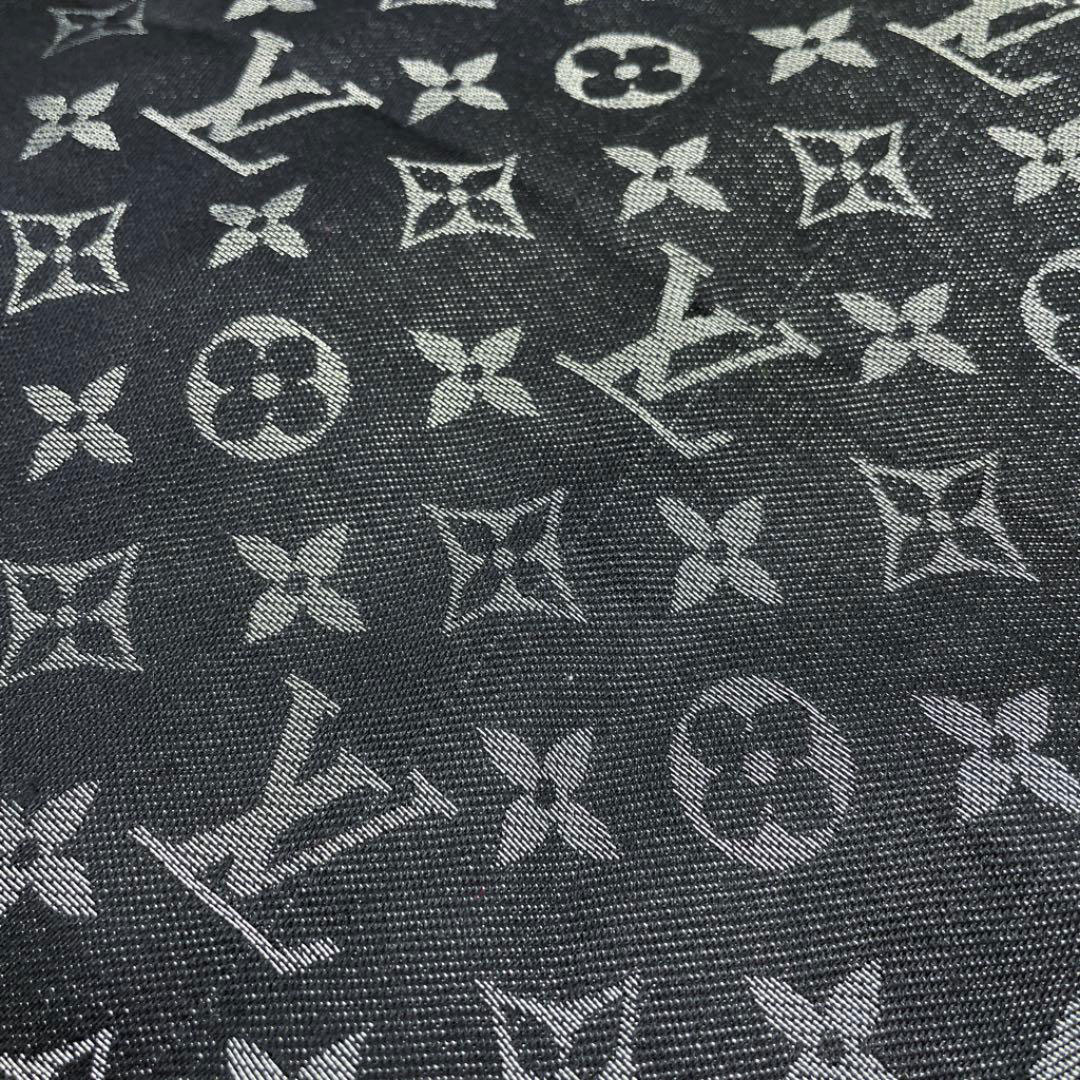 LOUISVUITTON ルイヴィトン ショール・モノグラム シャイン ノワール（ブラック系）M75123