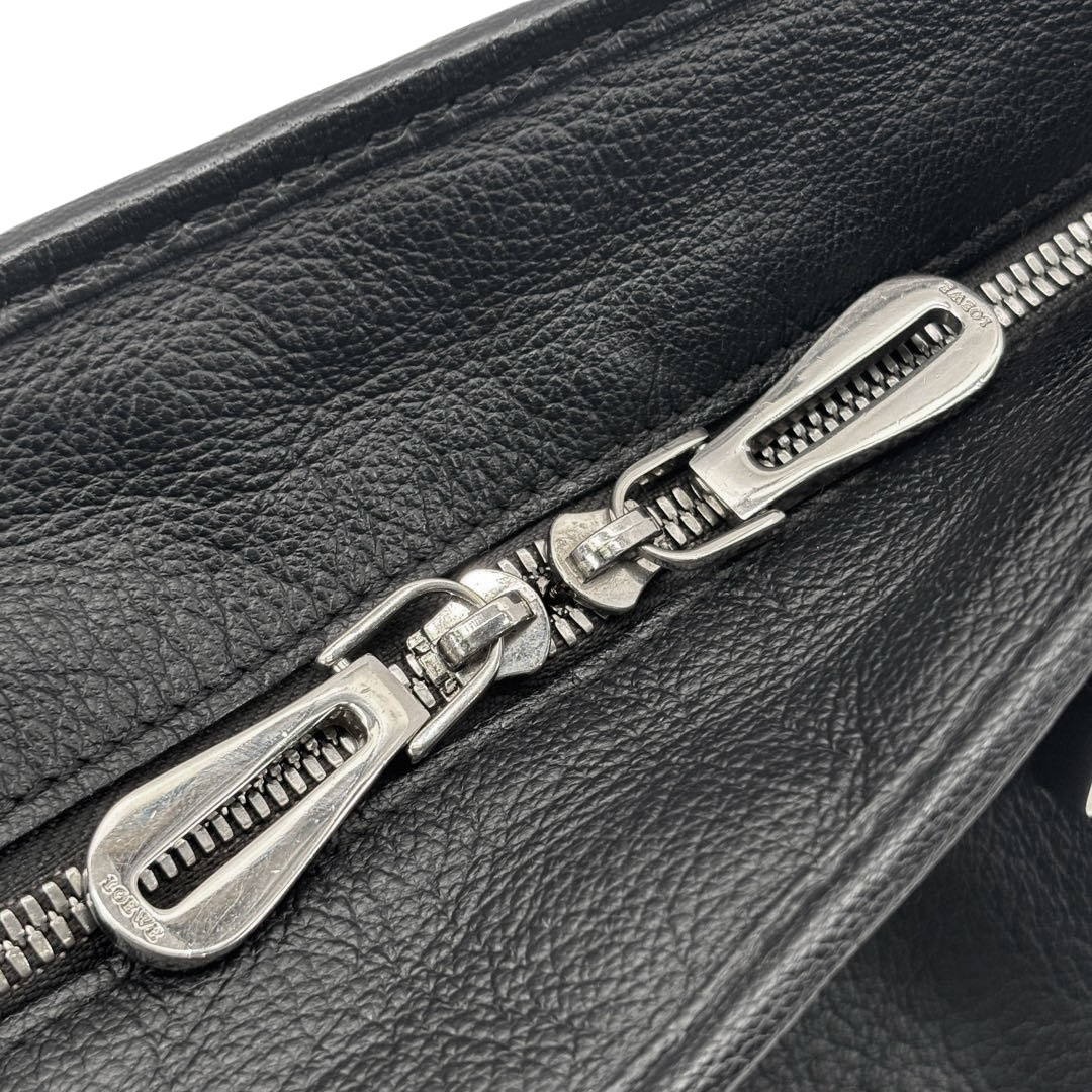 LOEWE ロエベ アマソナ28 ハンドバッグ レザー ブラック/シルバー金具