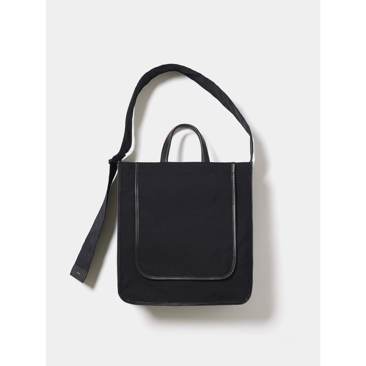 texnh テクネ MAGAZINE / SHRINK-ReNY トートバッグ ブラック