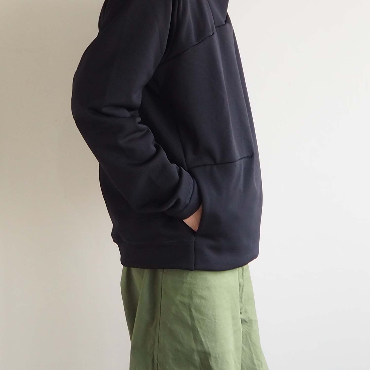 POUTNIK by Tilak ポートニック バイ ティラック Raven Hoodie ラーベンフーディー Black ブラック