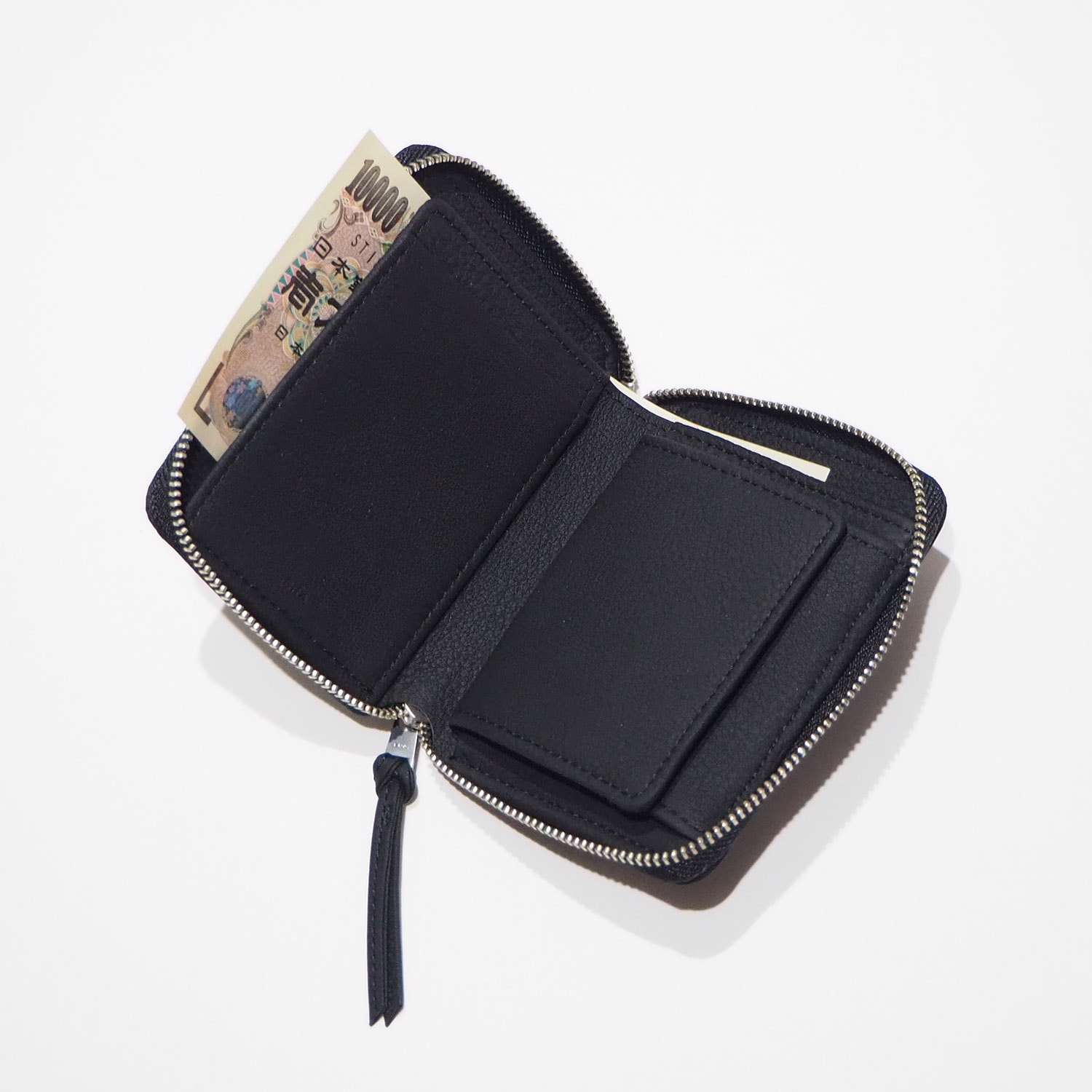 ERA. イーラ BUBBLE CALF ROUND PALM WALLET バブルカーフラウンド