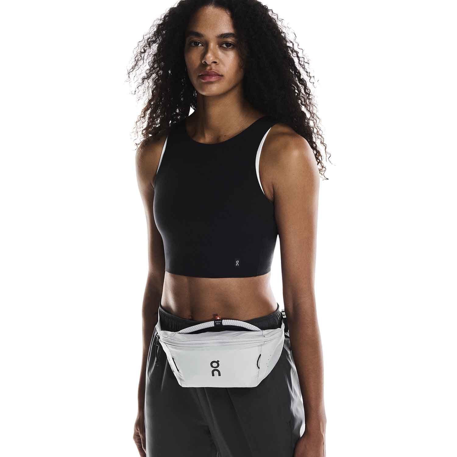 On オン Waist Pack 2L Lite ウエストパック 2L ライト Gracier グレー