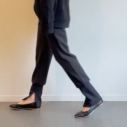 FANTASTICDAYS WOMENS ファンタスティックデイズ ウィメンズ PLIE ジャージースリットパンツ ブラック