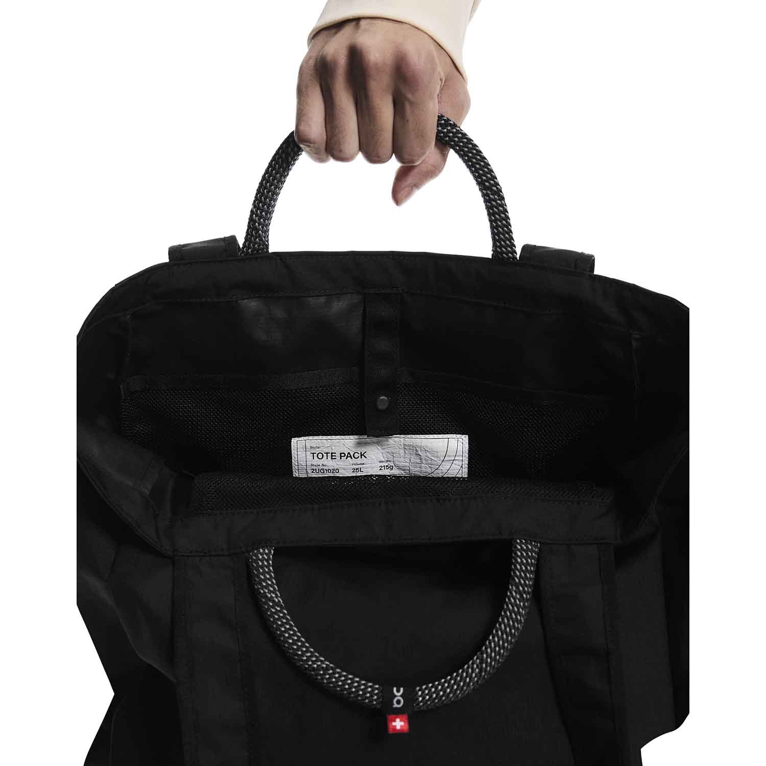 On オン Tote Pack 25L トートパック 25L Black ブラック