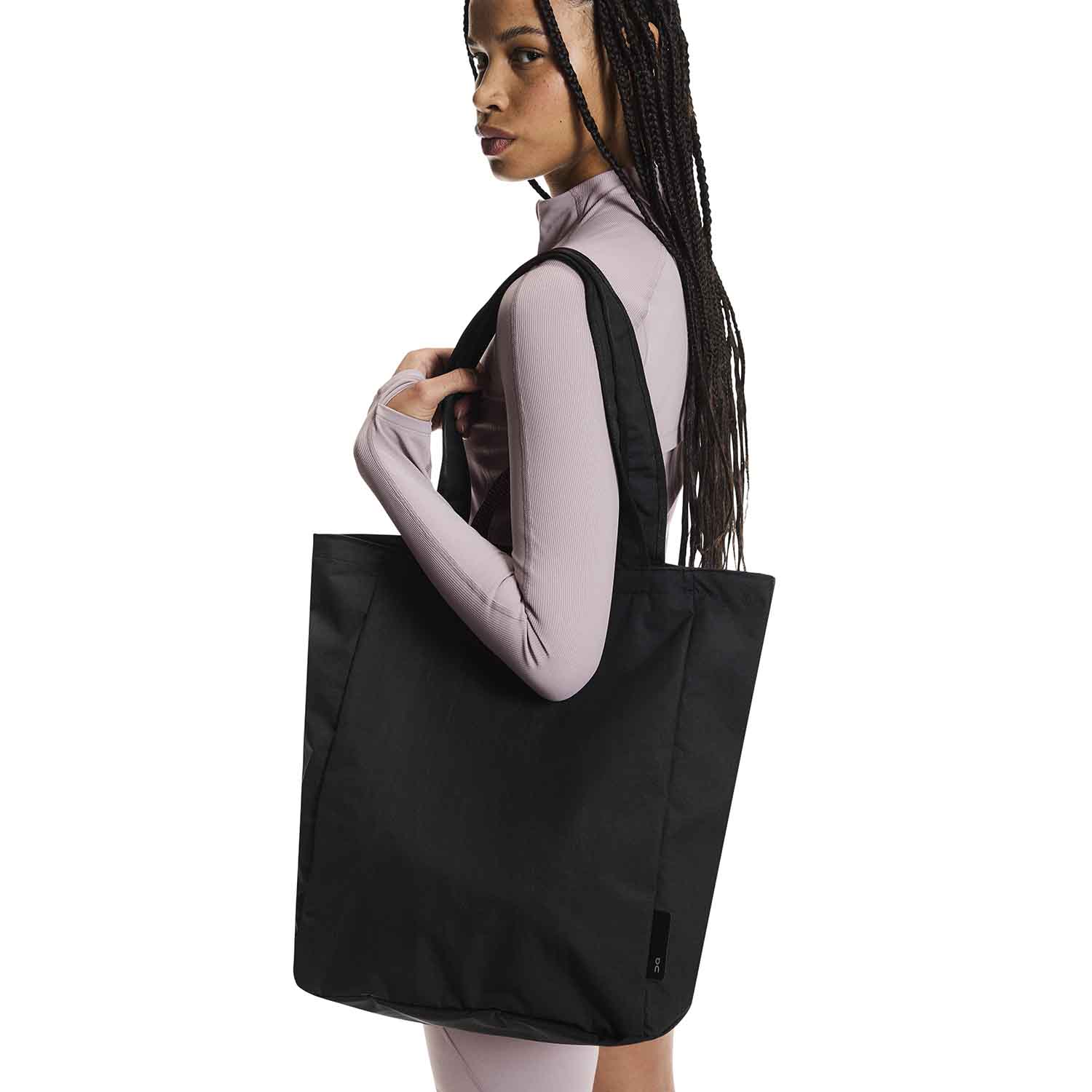On オン Tote Pack 25L トートパック 25L Black ブラック