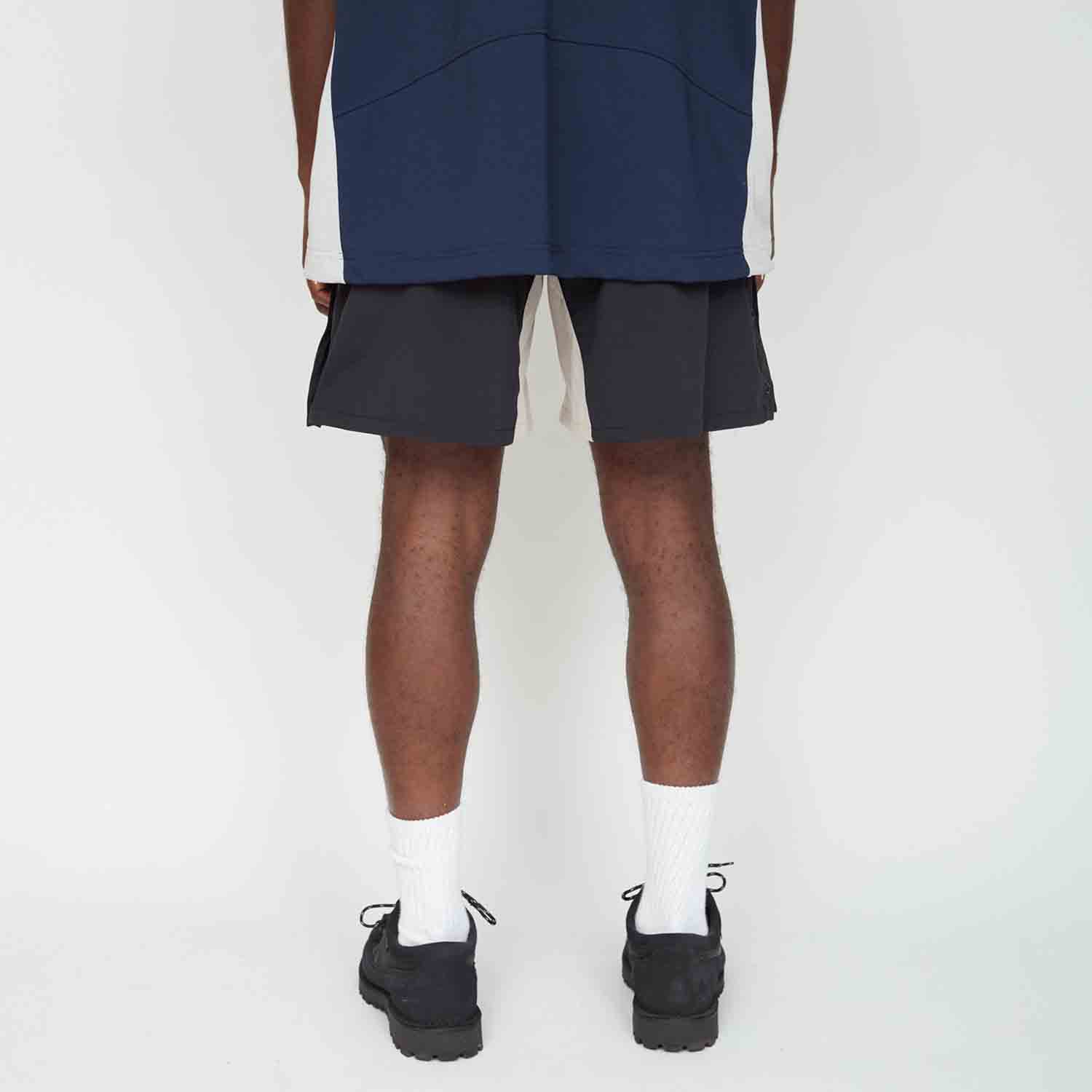 P*S様 UNTRACE SHORTS ショーツ UNTRACE KNEE LENGTH SHORTS・BLACK - tity