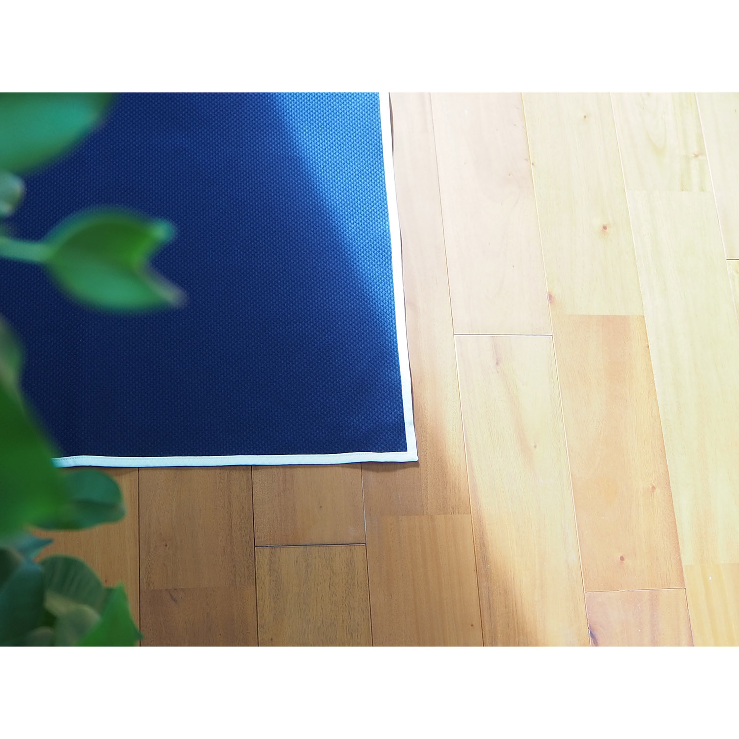 Cabas キャバ Multi rug Square マルチラグ スクエア ネイビー×ホワイト