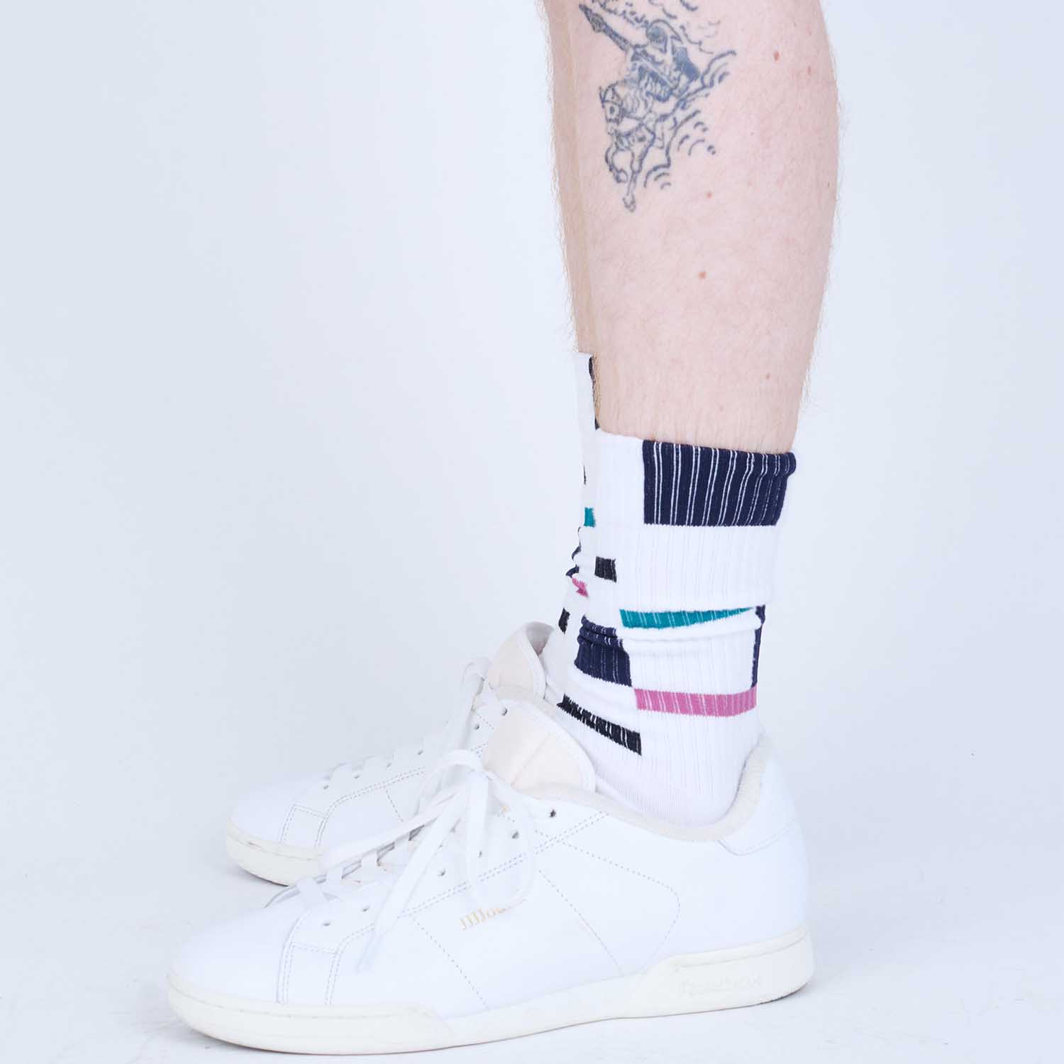 UNTRACE アントレース _248 グラフィックソックス WHITE