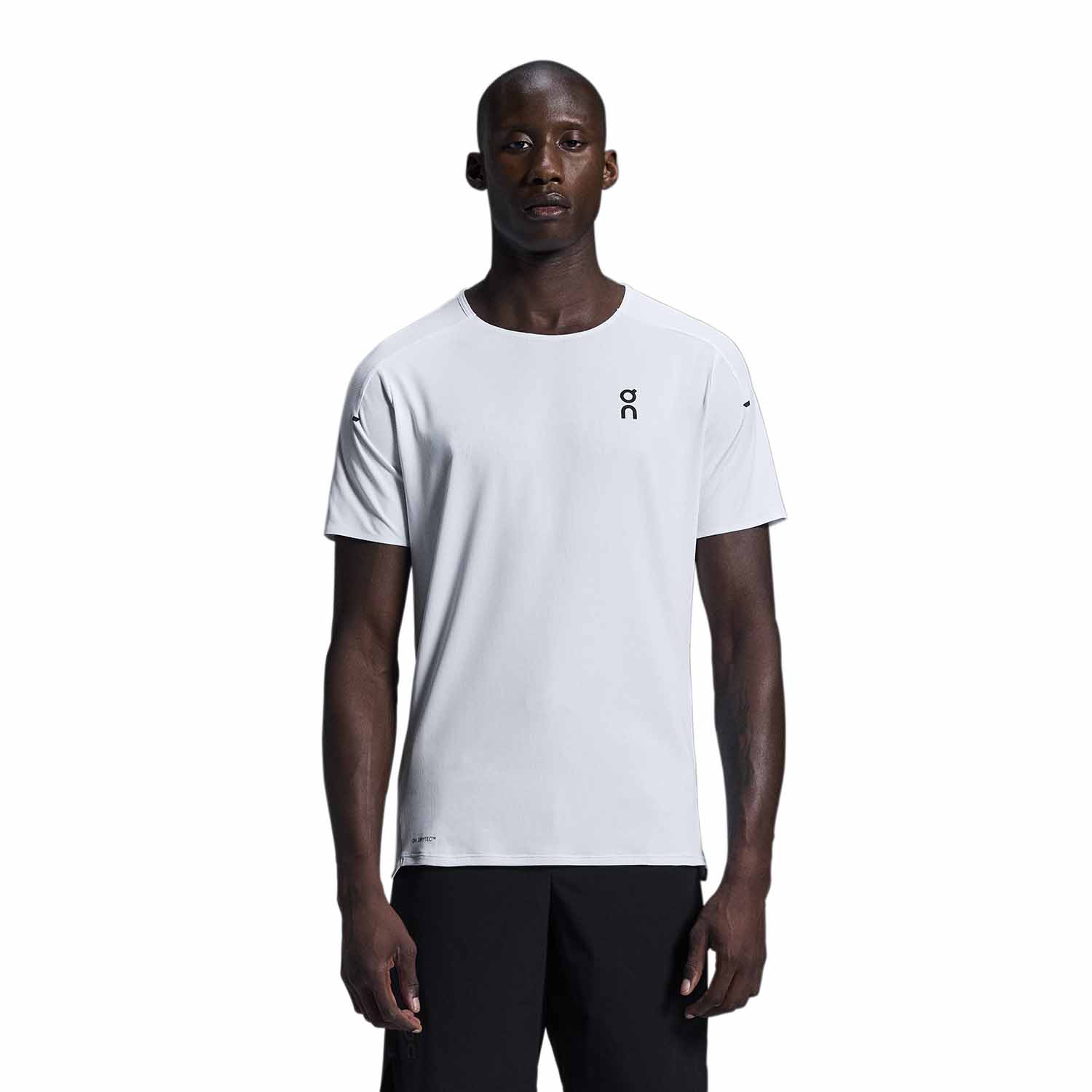On オン Performance-T パフォーマンスＴ ランニングトップ・Ｔシャツ White｜Silver メンズサイズ