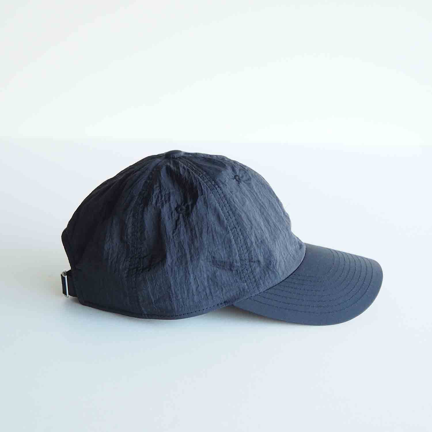 ERA. イーラ SHRINK TAFFETA 6 PANEL CAP シュリンクナイロン6パネル