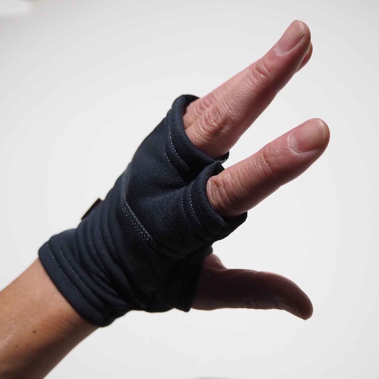 handson grip ハンズオングリップ パフォーマンスグローブ Curve (POLARTEC POWER STRETCH PRO) Cinder