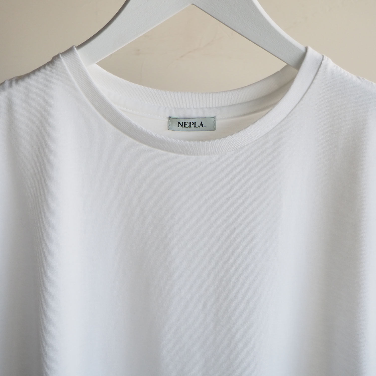 NEPLA. WOMENS SLEEVELESS-T ネプラ ウィメンズ スリーブレスＴシャツ ホワイト