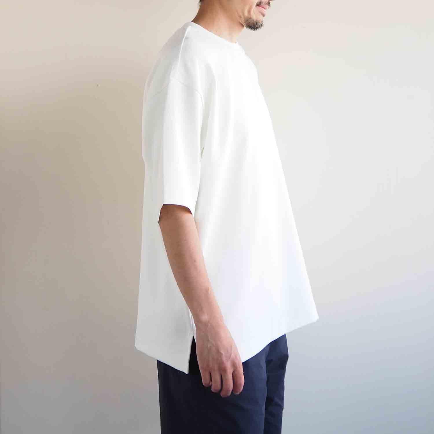 DESCENTE ハイネックシャツ Lサイズ ホワイト ハイネック ショートスリーブシャツ | デサントゴルフ公式