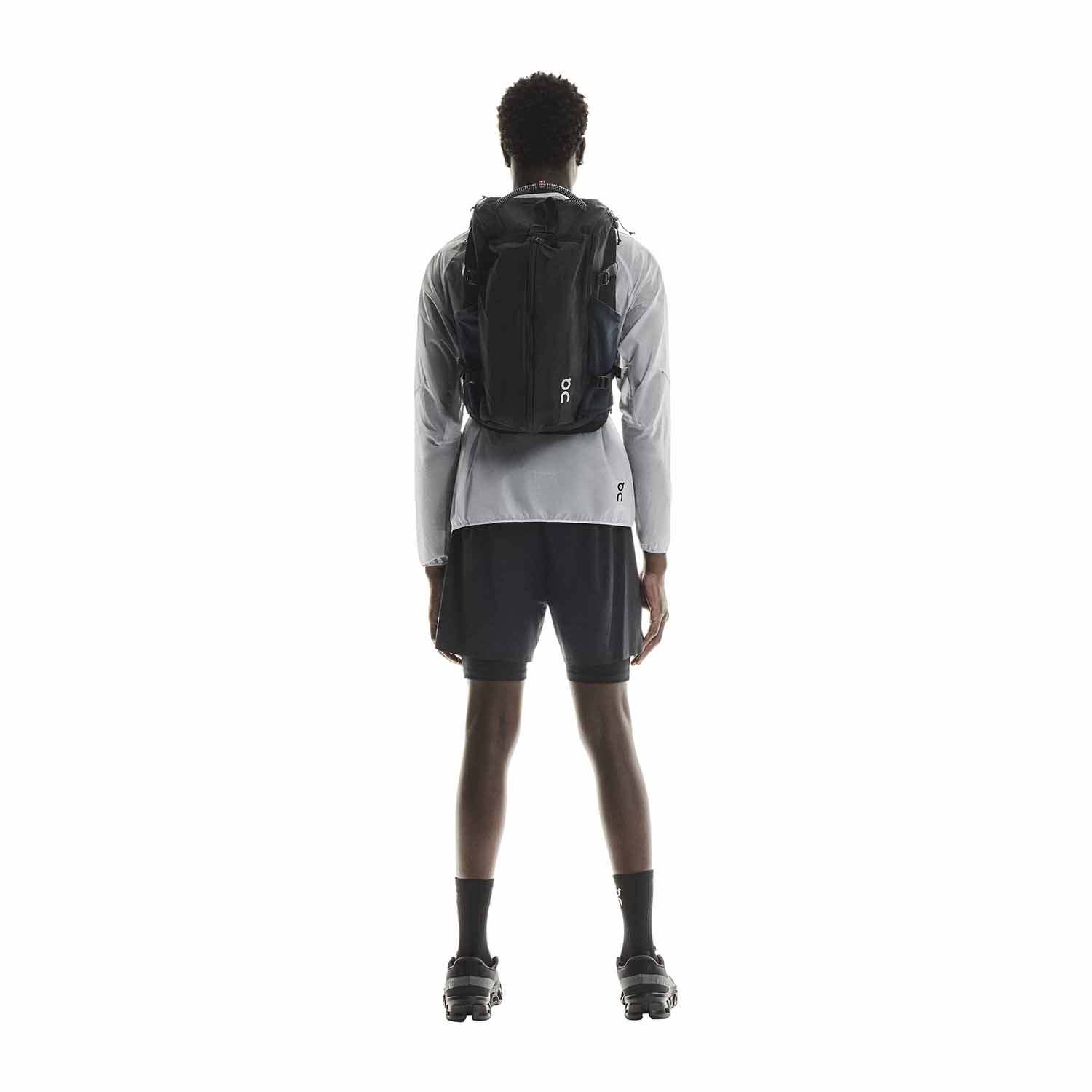 On オン Speed Pack 30L スピードパック 30L Black｜Magnet