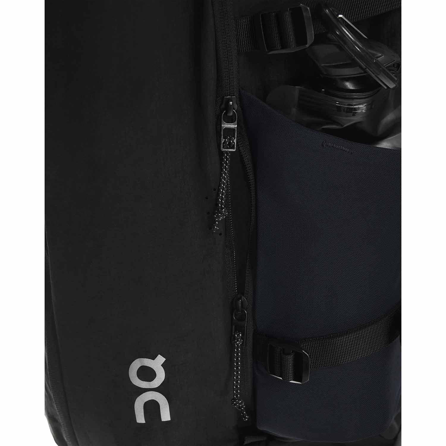 On オン Speed Pack 30L スピードパック 30L Black｜Magnet