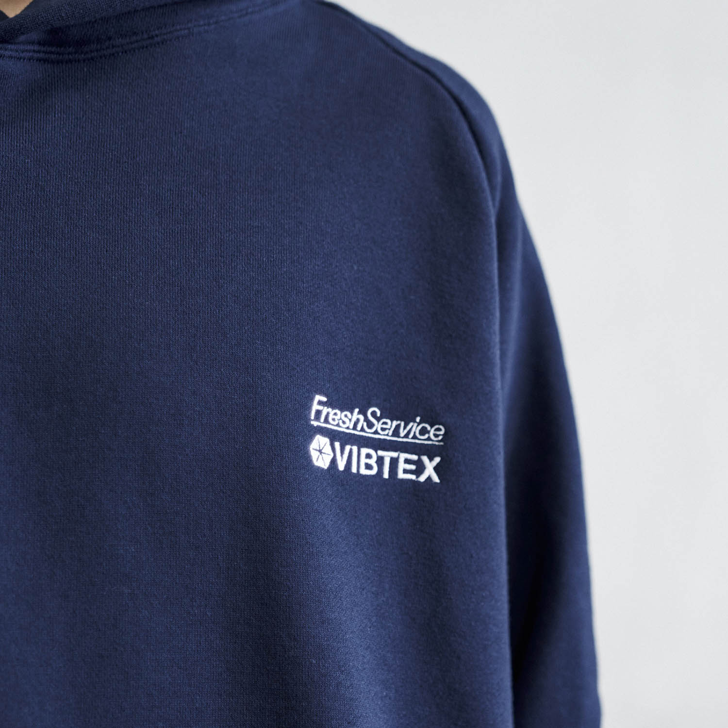 VIBTEX for FreshService ビブテックスフォーフレッシュサービス SWEAT PULLOVER HOODIE スウェットフーディー ネイビー