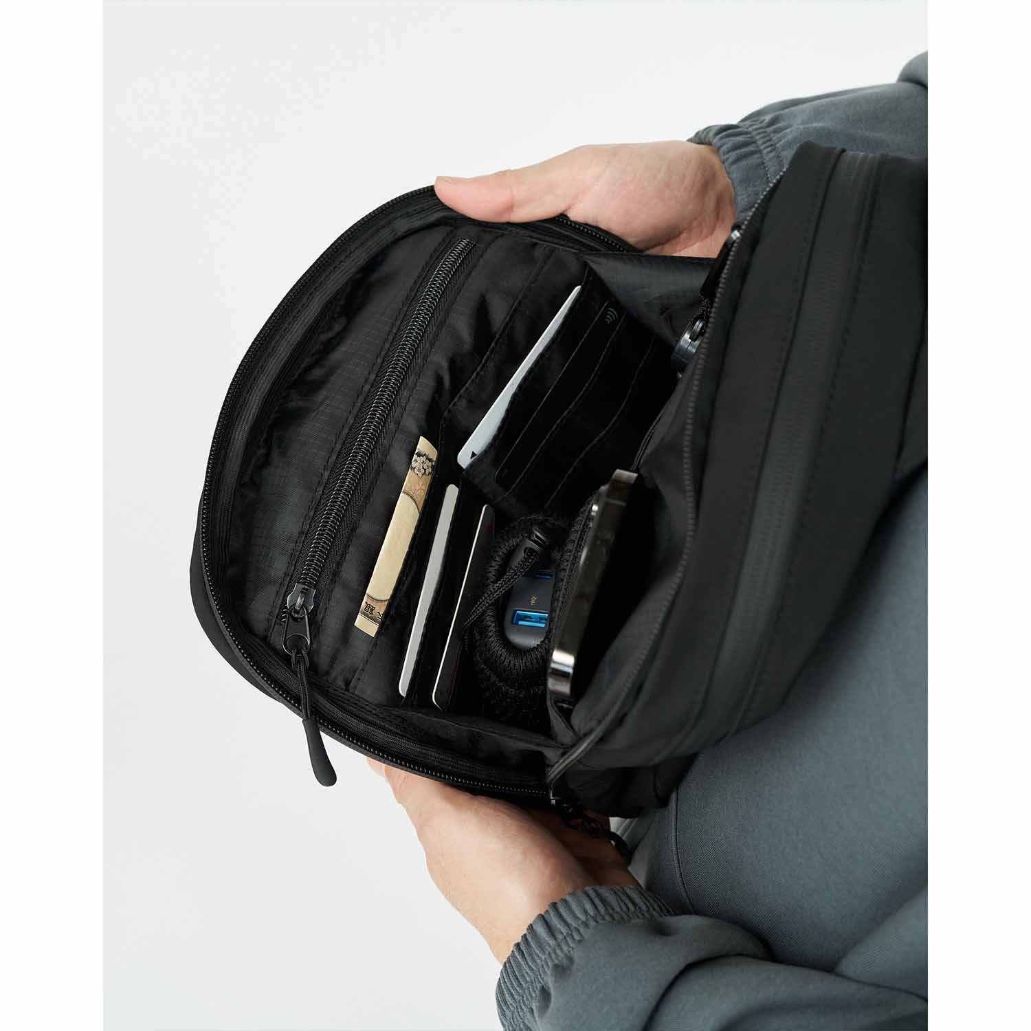 【freshserviceフレッシュサービス】UTILITY SLING BAG UTILITY SLING BAG – FreshService® official site