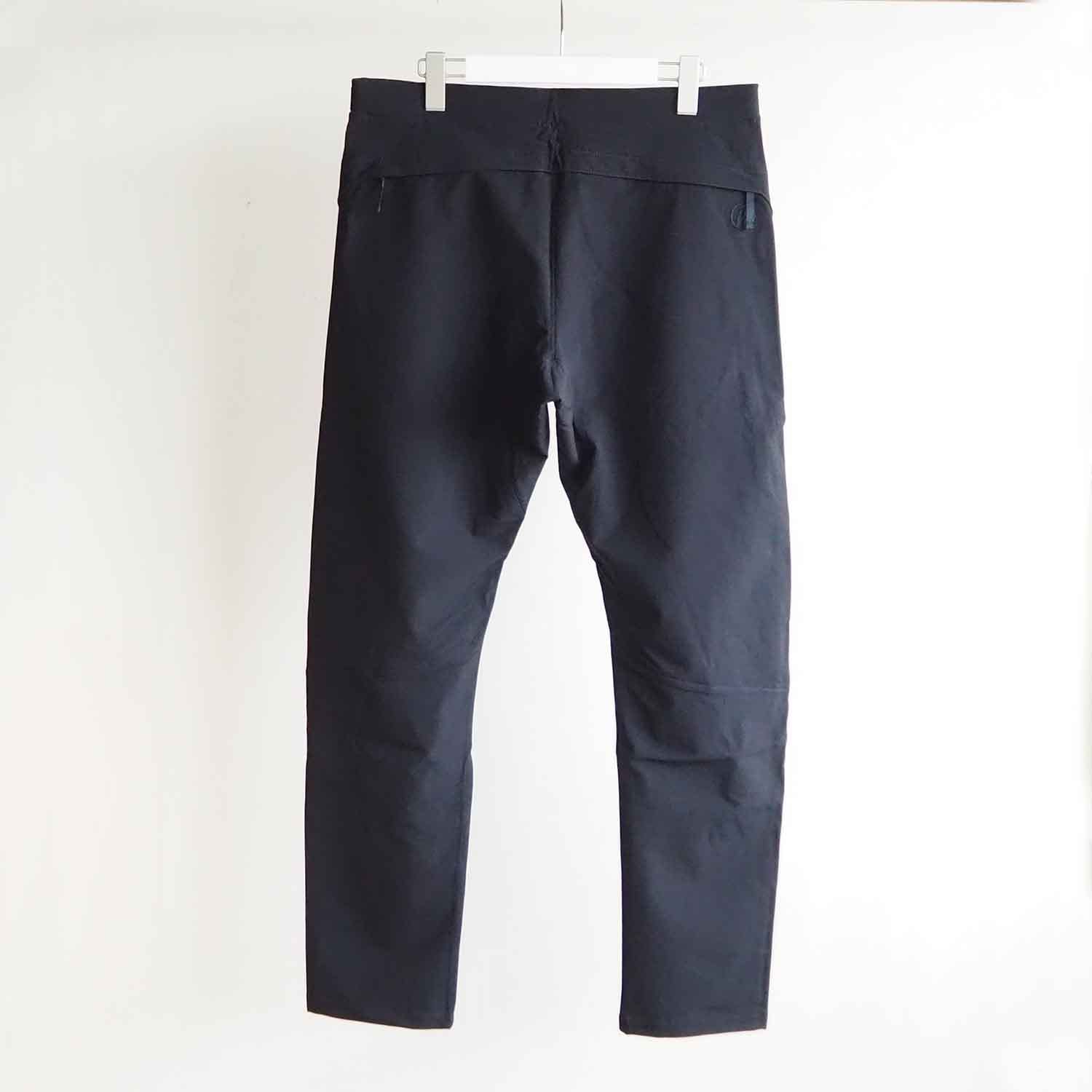 POUTNIK by Tilak ポートニック Monk Pants モンクパンツ Black