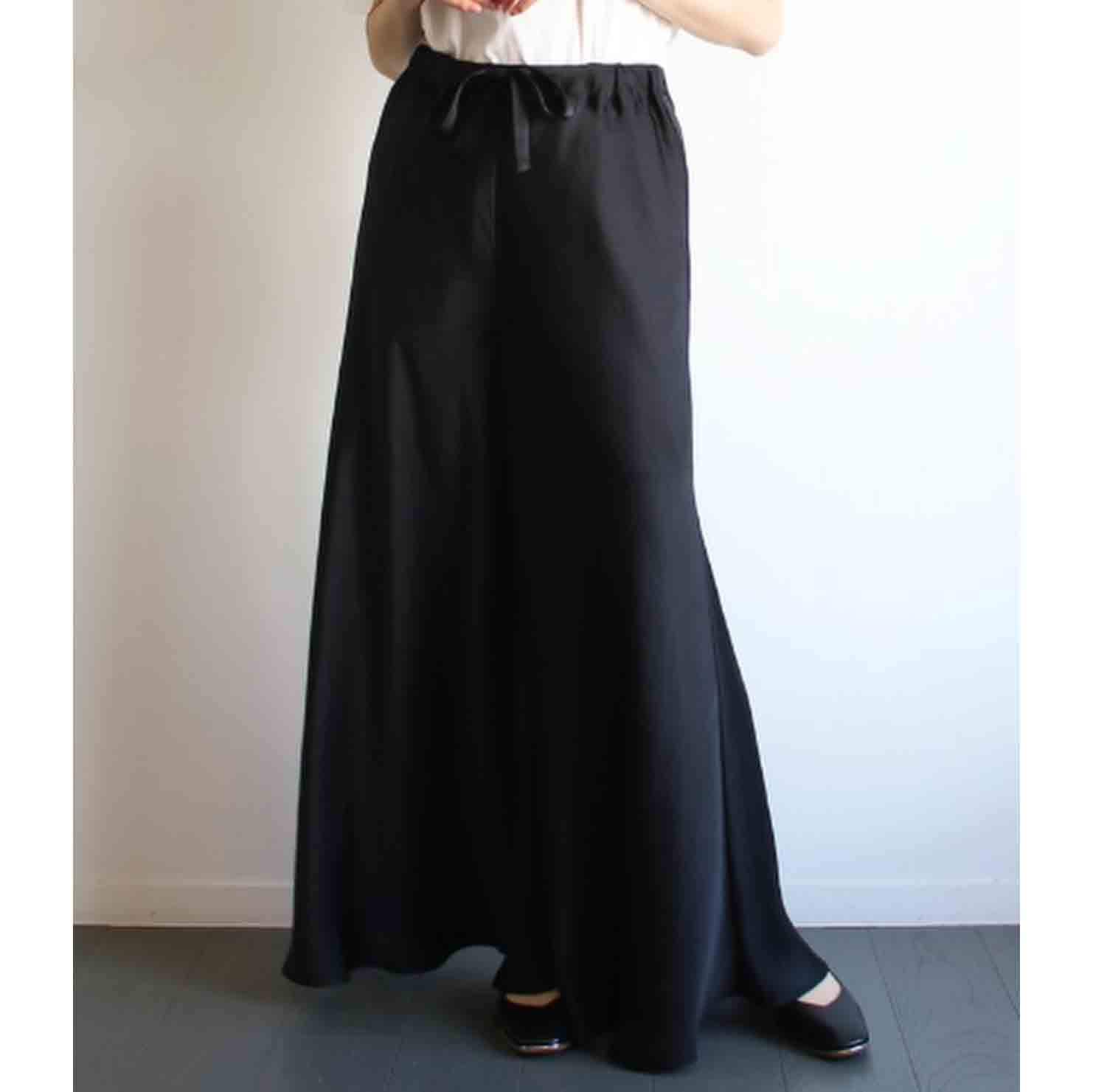 FANTASTICDAYS WOMENS ファンタスティックデイズ ウィメンズ BOWEASY バイアスサテンパンツ ブラック