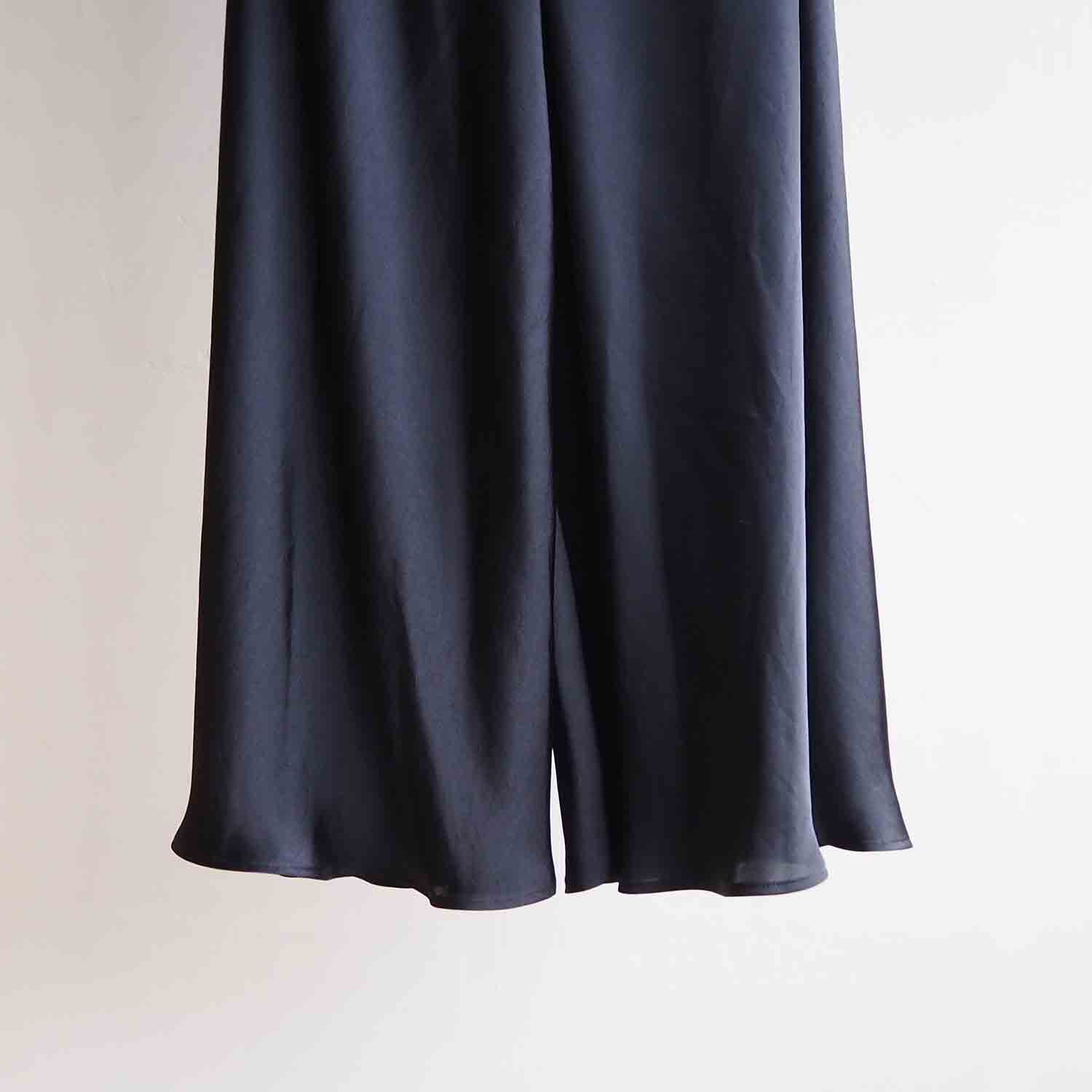 FANTASTICDAYS WOMENS ファンタスティックデイズ ウィメンズ BOWEASY バイアスサテンパンツ ブラック