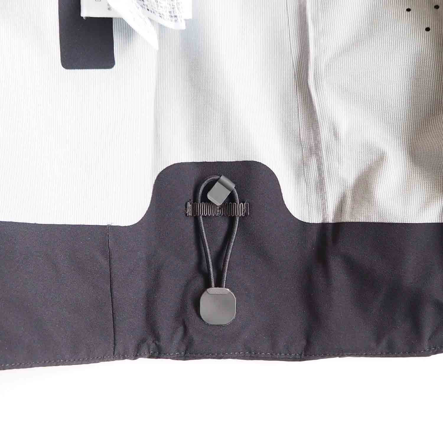 DESCENTE ALLTERRAIN HARD SHELL JACKET CREAS デサントオルテ