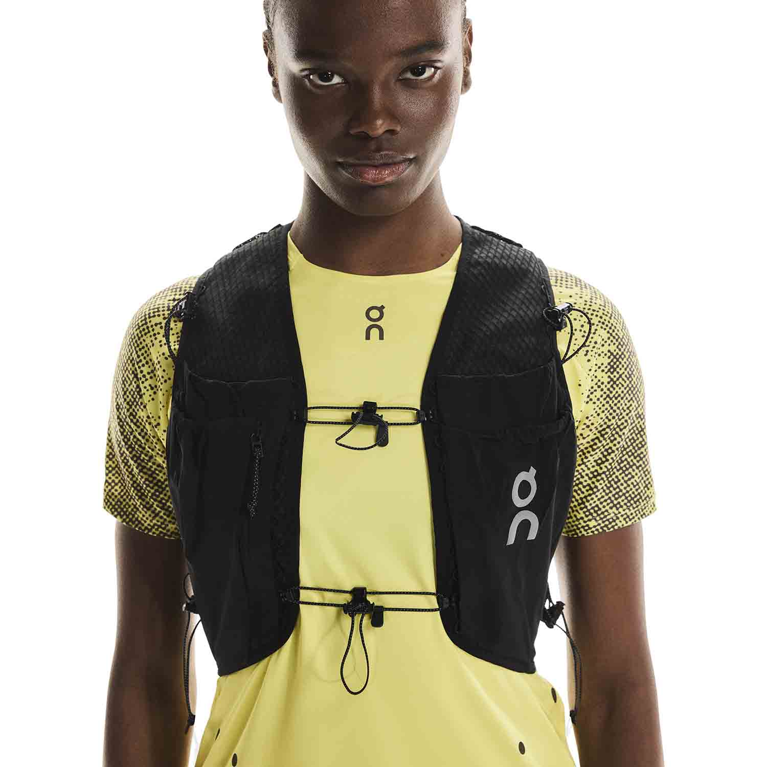 On オン Ultra Vest Pro ランニングベスト Black ブラック