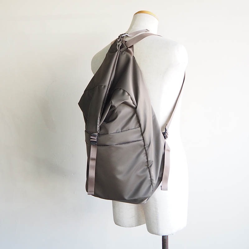 LEAF LINE spring backpack No.2 ナイロンリュック (large) ブラック
