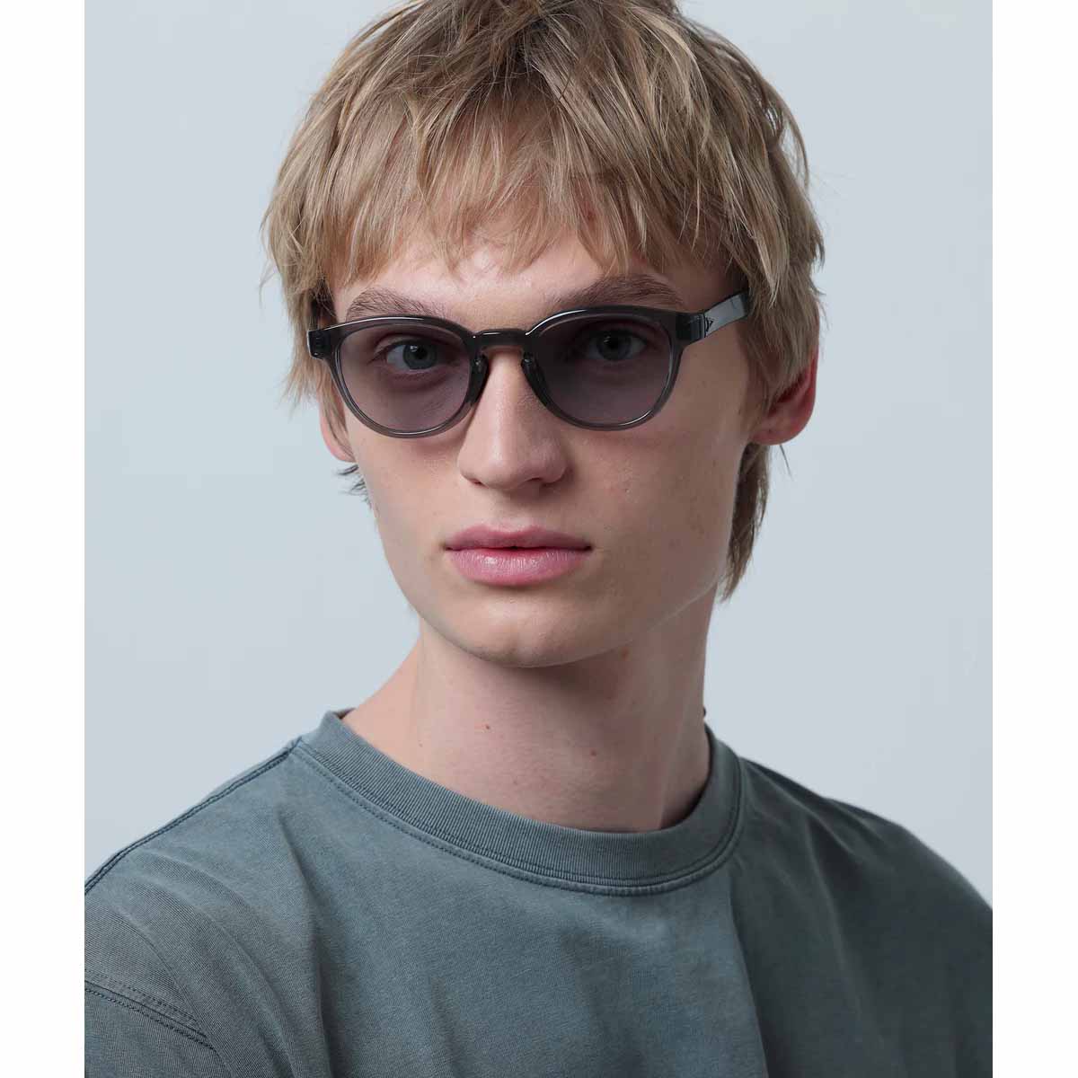 TYMER タイマー サングラス ELIOT エリオット Gloss Clear Grey / Photochromic Grey 調光レンズ
