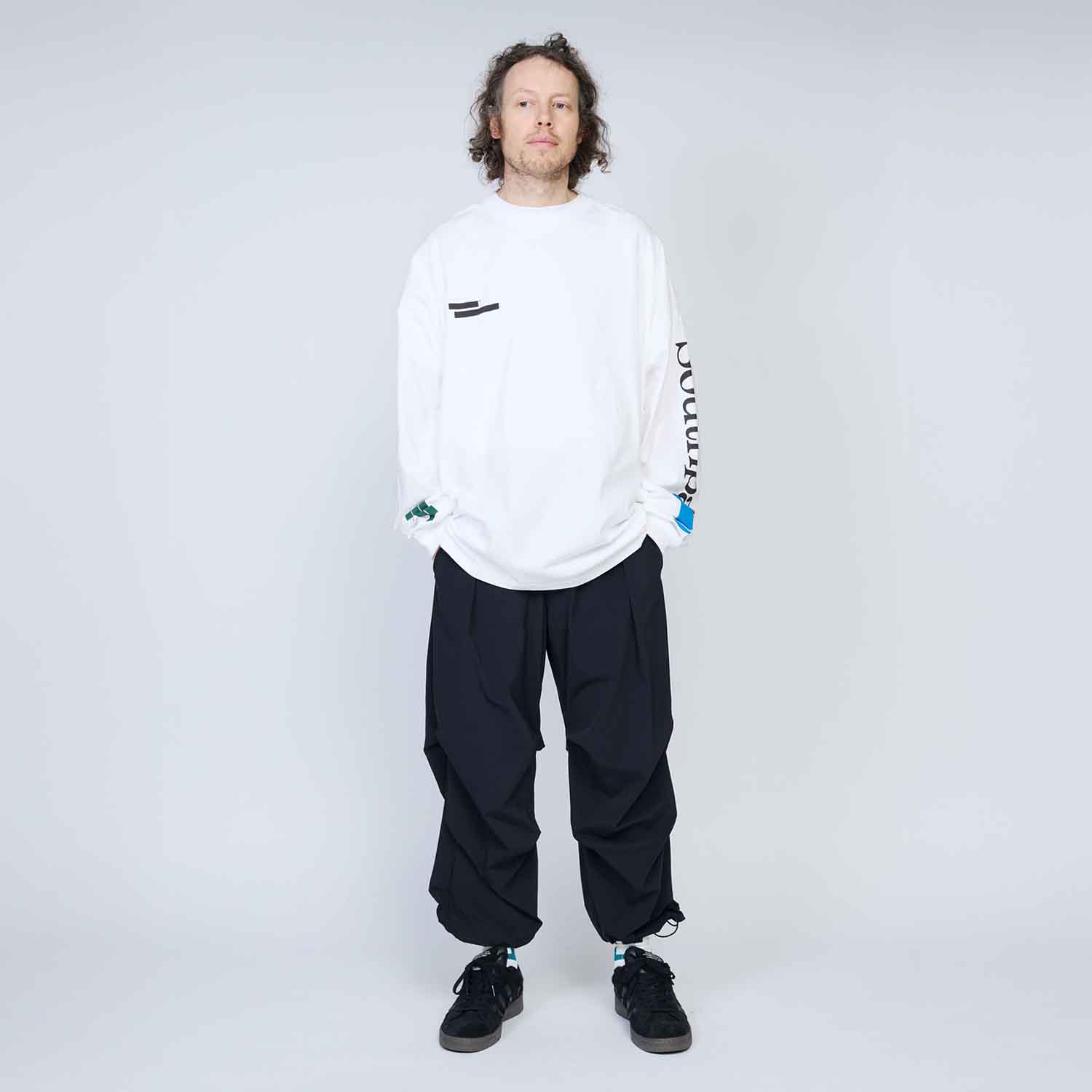 UNTRACE アントレース _211 グラフィックプリントロングスリーブT