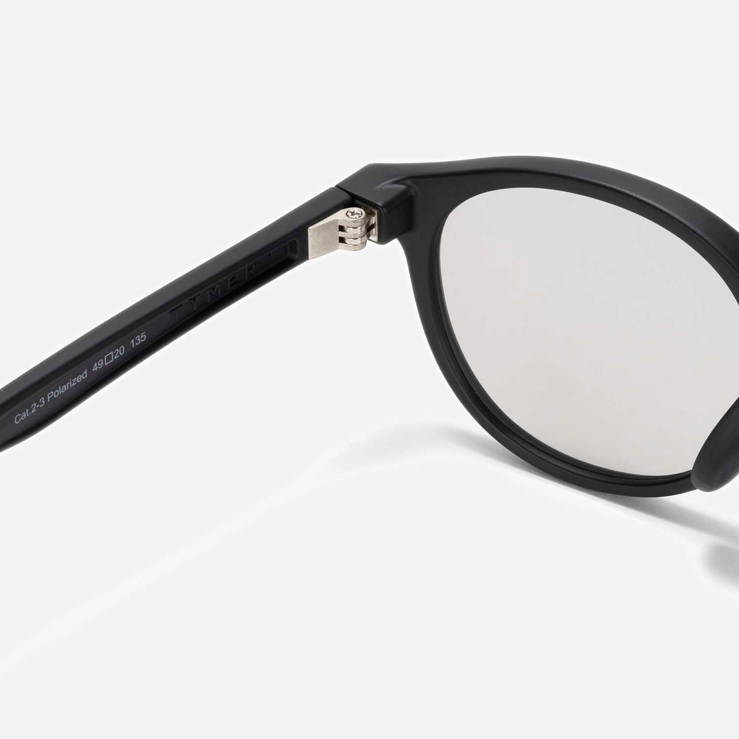 TYMER タイマー サングラス OLIVER オリバー Matte Black / Photochromic Grey Polarized 偏光調光レンズ