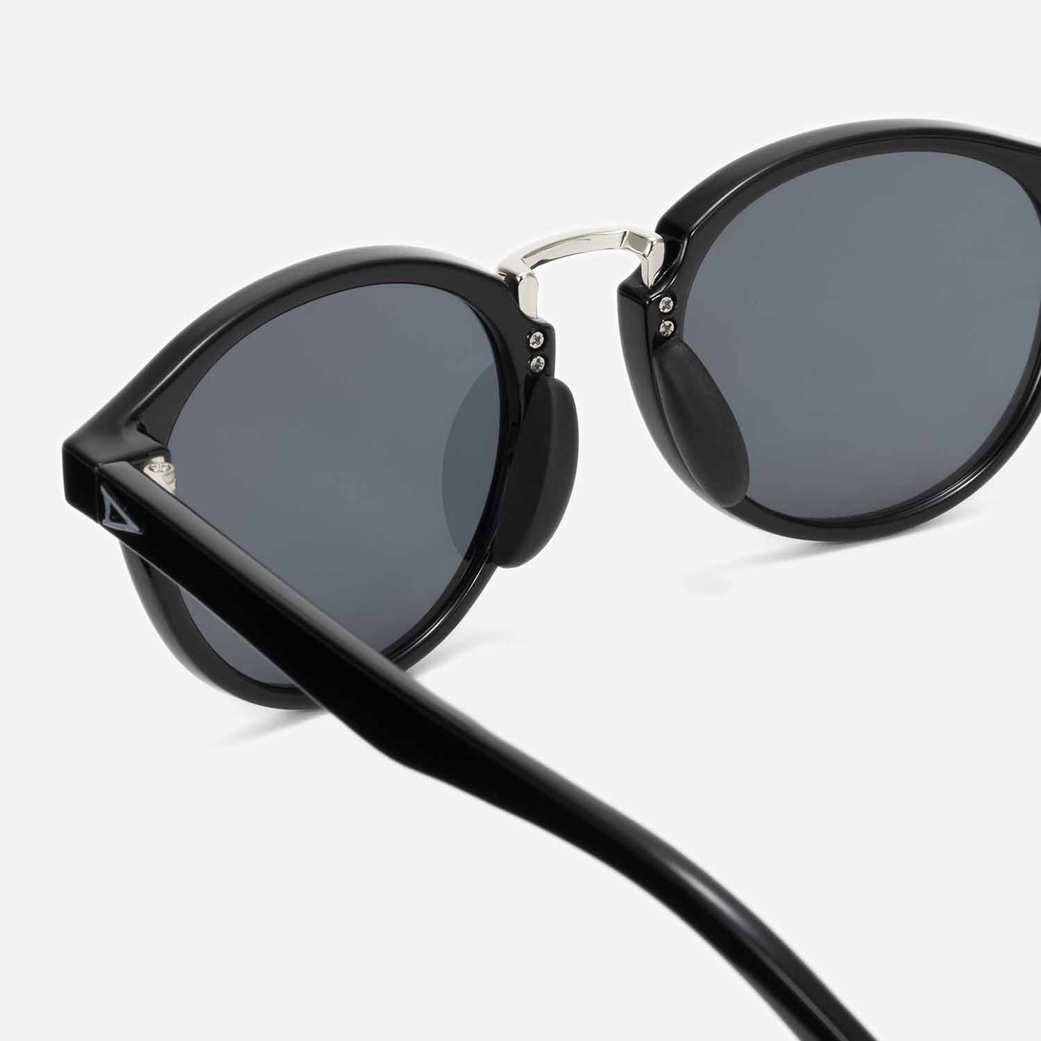 TYMER タイマー サングラス OLIVER オリバー Gloss Black / Grey Polarized 偏光レンズ