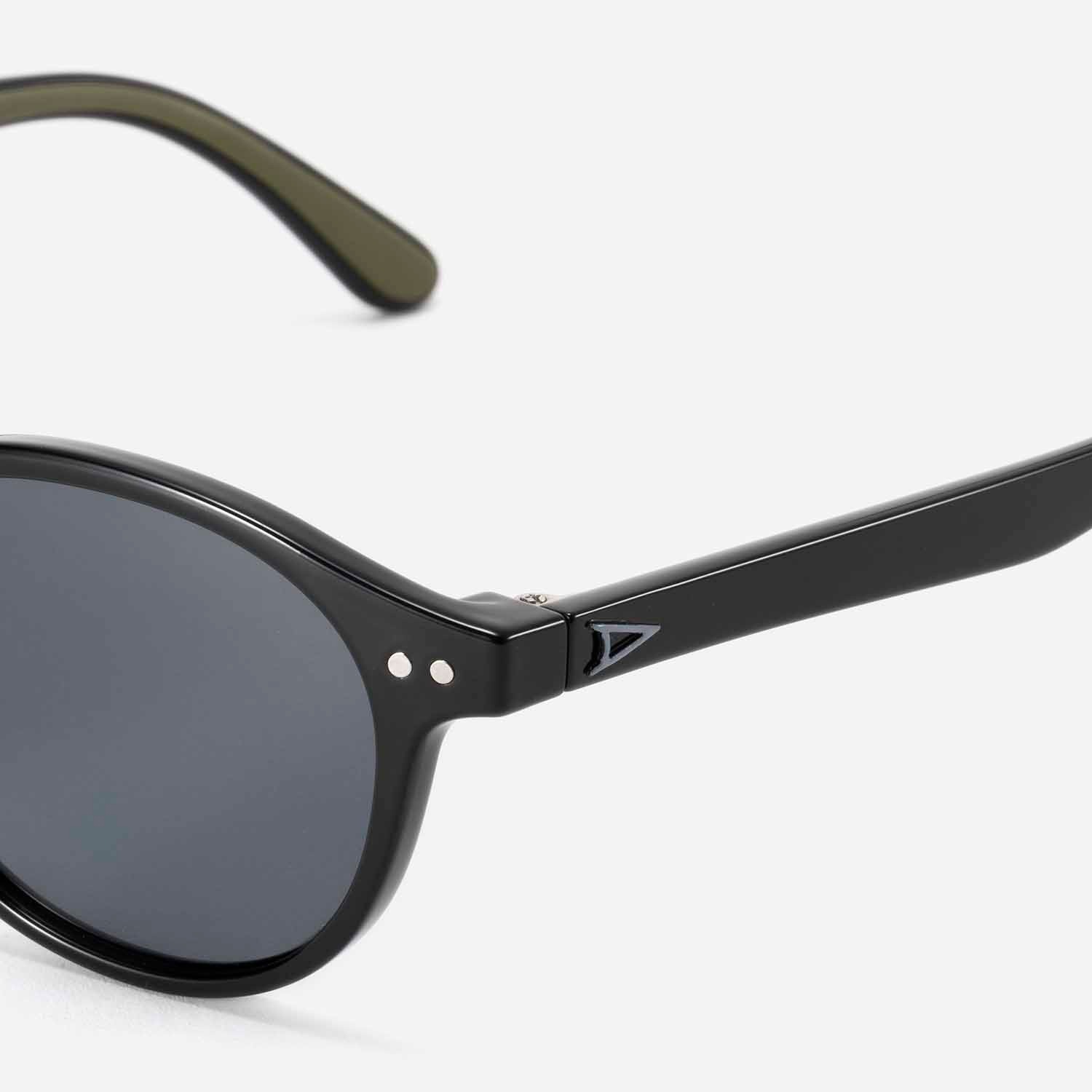 TYMER タイマー サングラス OLIVER オリバー Gloss Black / Grey Polarized 偏光レンズ