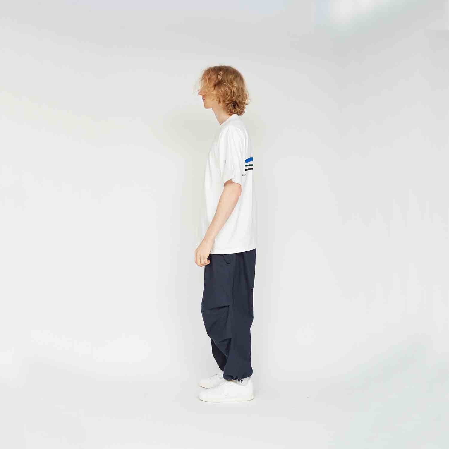UNTRACE アントレース _178 グラフィックプリントTシャツ ホワイト