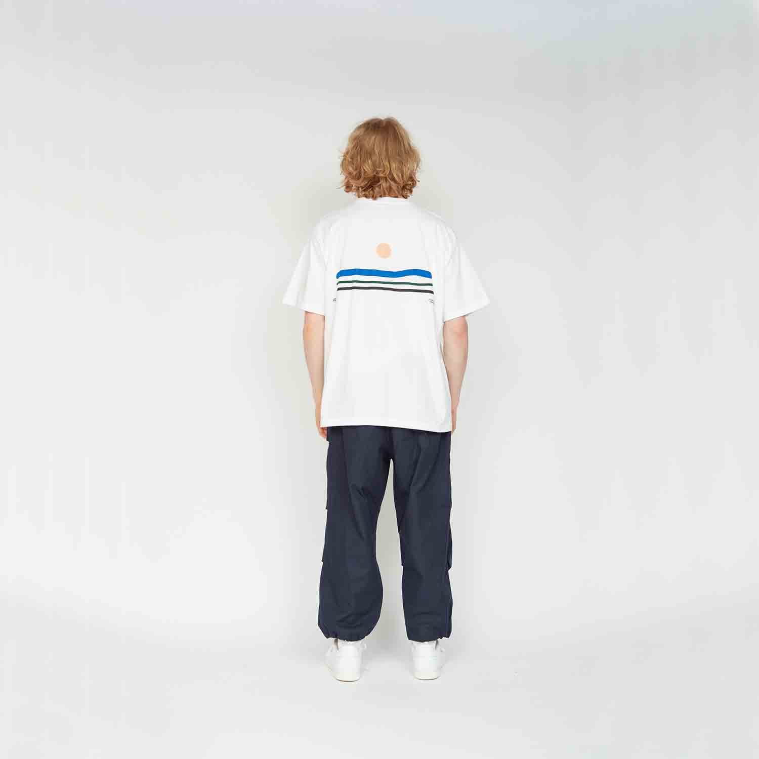 UNTRACE アントレース _178 グラフィックプリントTシャツ ホワイト