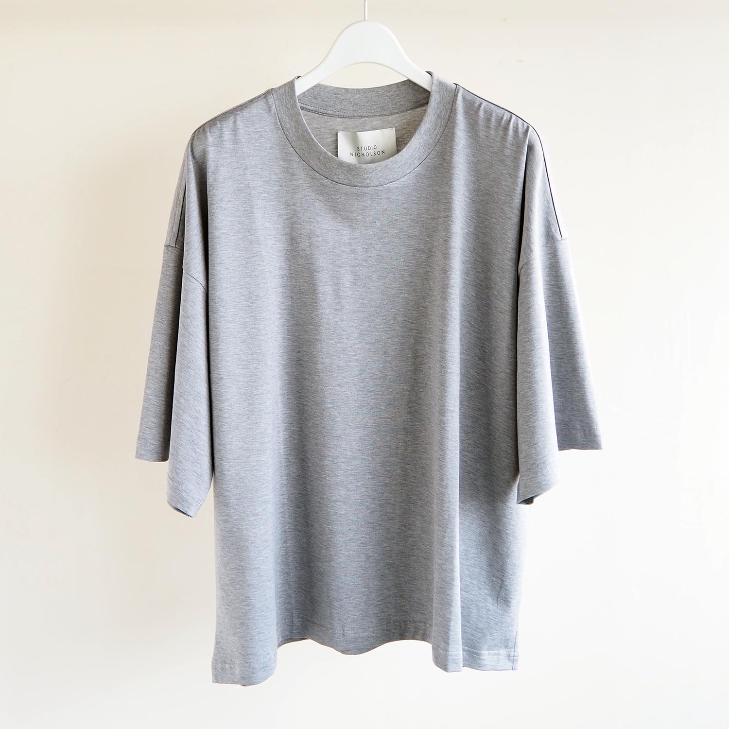 STUDIO NICHOLSON スタジオニコルソン MENS メンズ PIU SHORT SLEEVE T-SHIRT LOGO イージーフィットTシャツ GREY MARL グレー