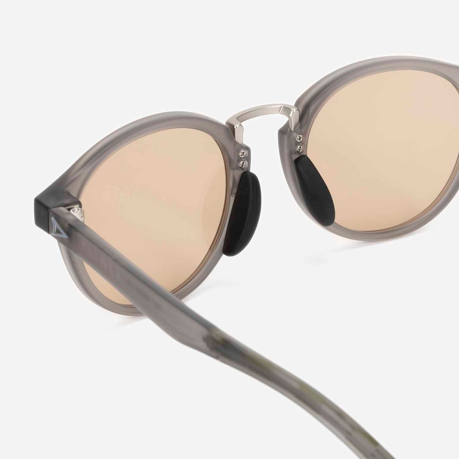 TYMER タイマー サングラス OLIVER オリバー Matt Clear Grey2 / Light Brown スタンダードレンズ