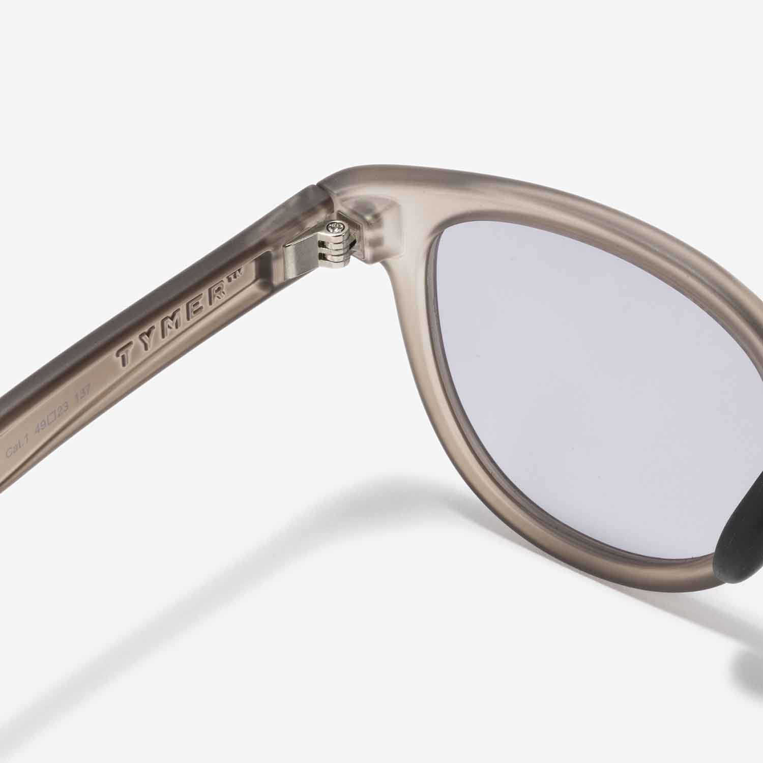 TYMER タイマー サングラス ELIOT エリオット Matt Clear Grey2