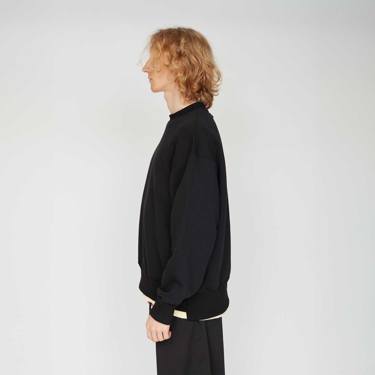 UNTRACE アントレース _172 クルーネックスウェット BLACK